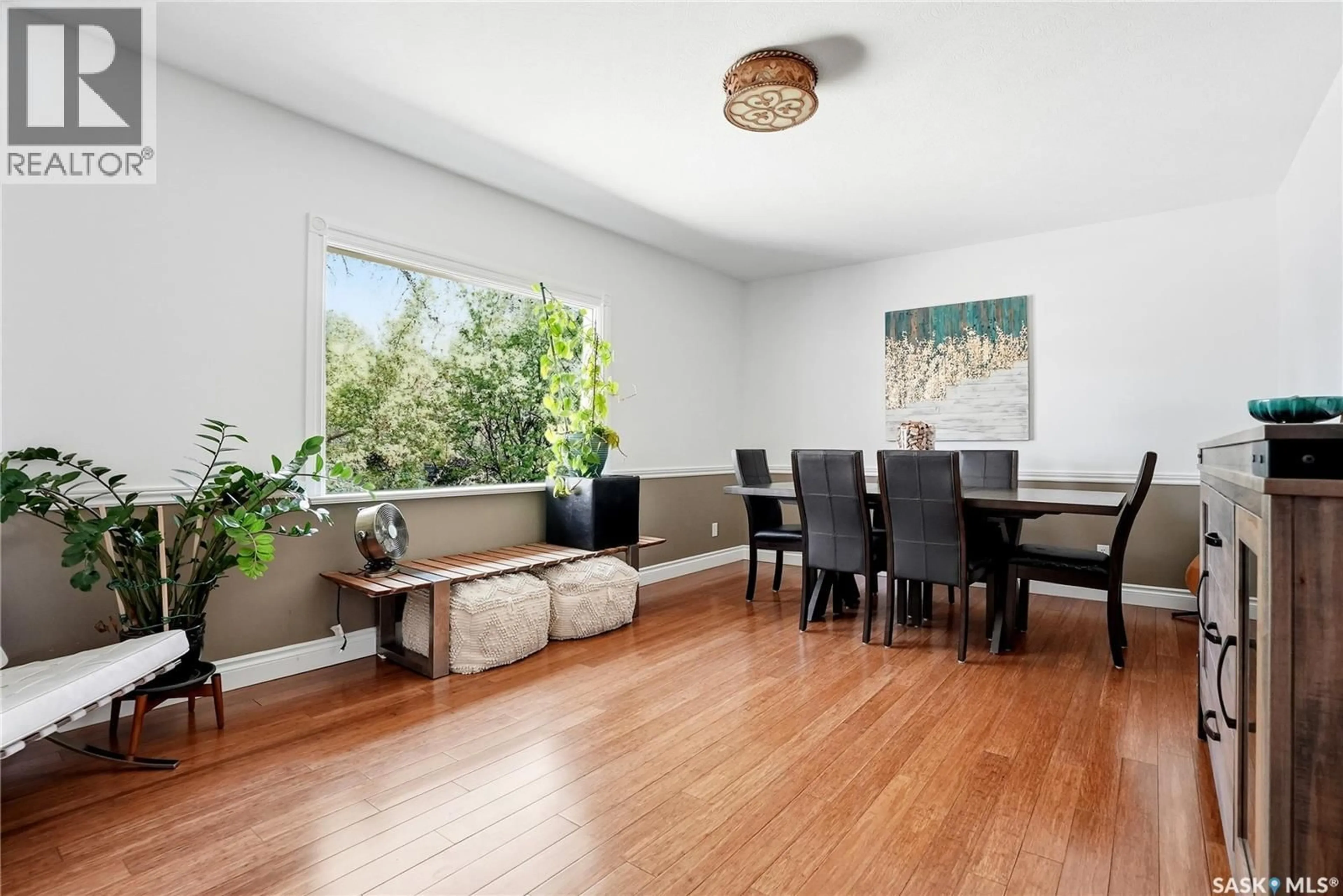 Dining room, wood/laminate floor for 720 1ST STREET, Saskatoon Saskatchewan S7H1T1