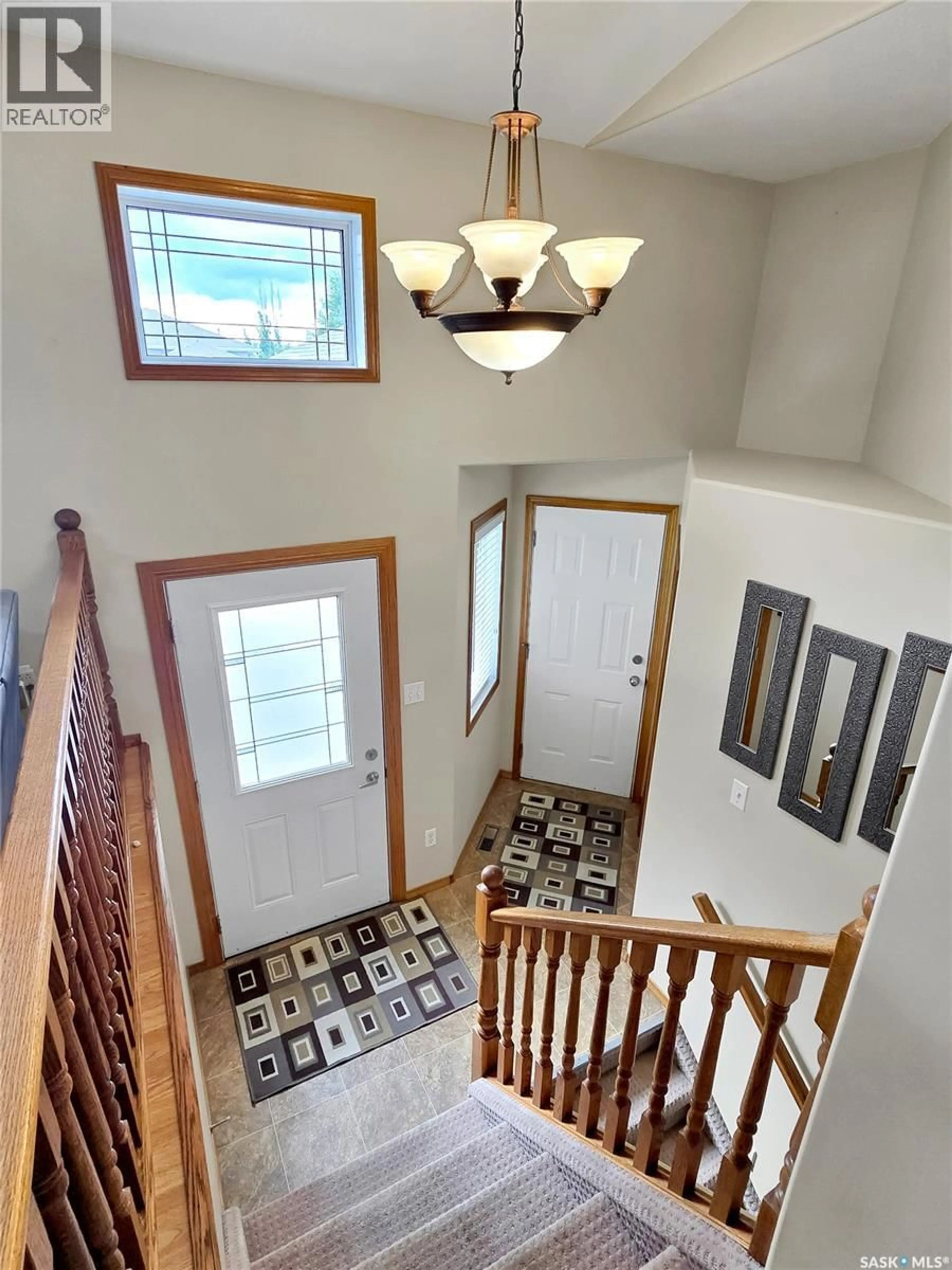 Indoor entryway for 702 GRABOWSKI CRESCENT, Warman Saskatchewan S0K4S0
