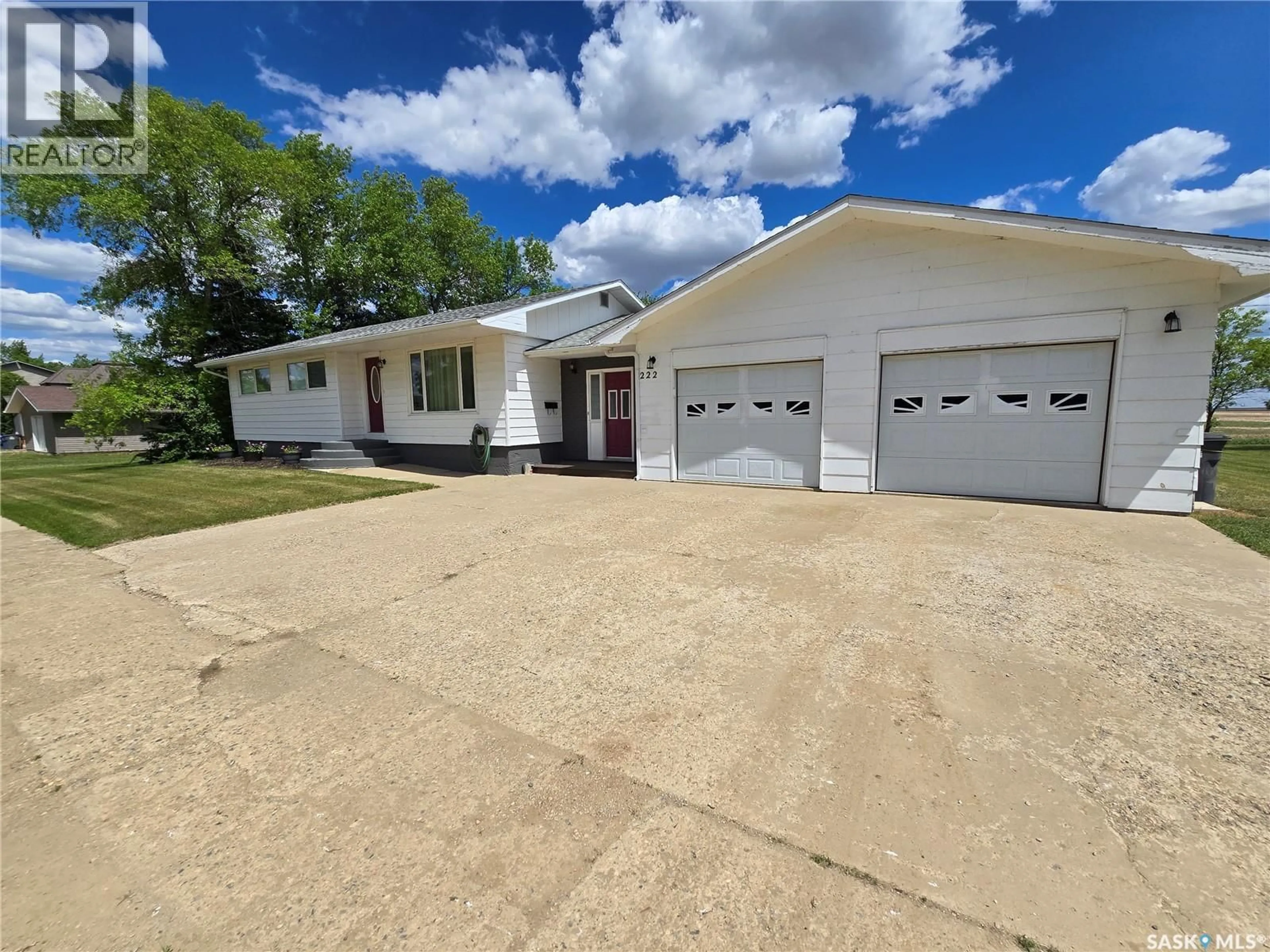 A pic from outside/outdoor area/front of a property/back of a property/a pic from drone, street for 222 TORBAY STREET, Torquay Saskatchewan S0C2L0
