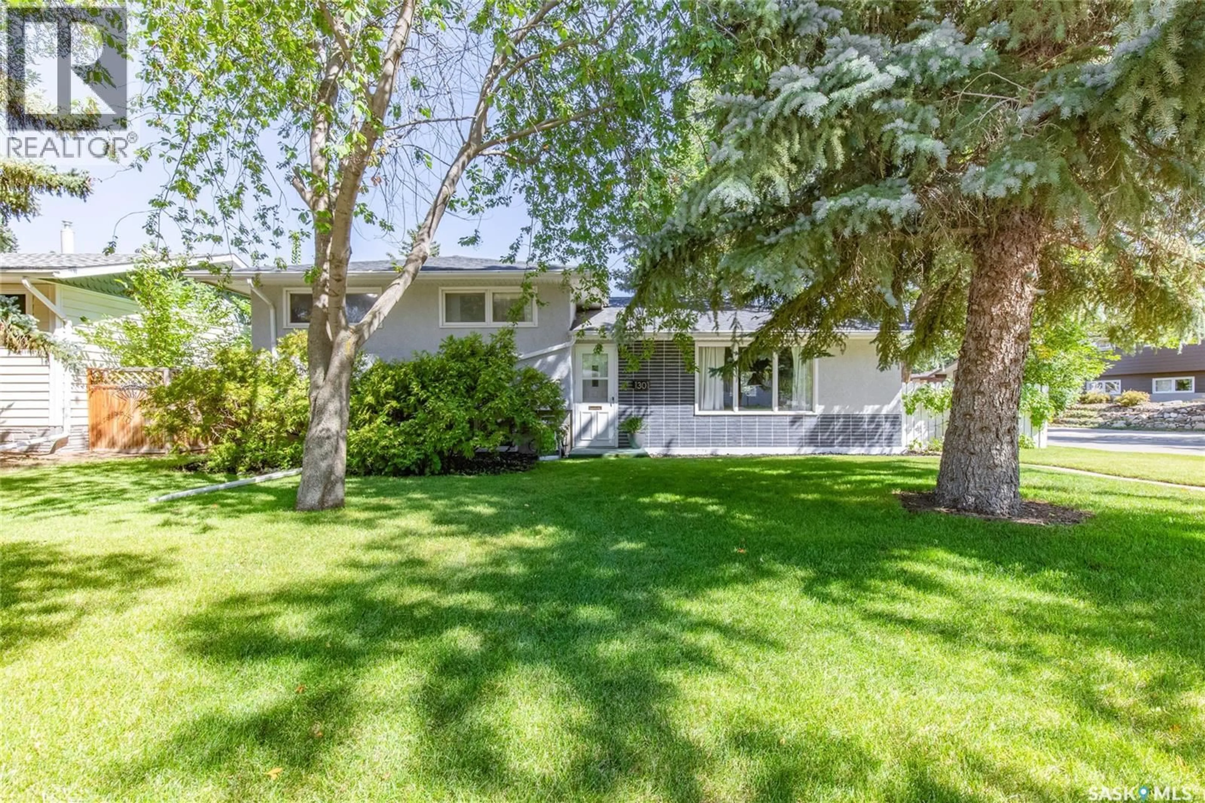 Unknown for 1301 QUEEN CRESCENT, Moose Jaw Saskatchewan S6H3G5