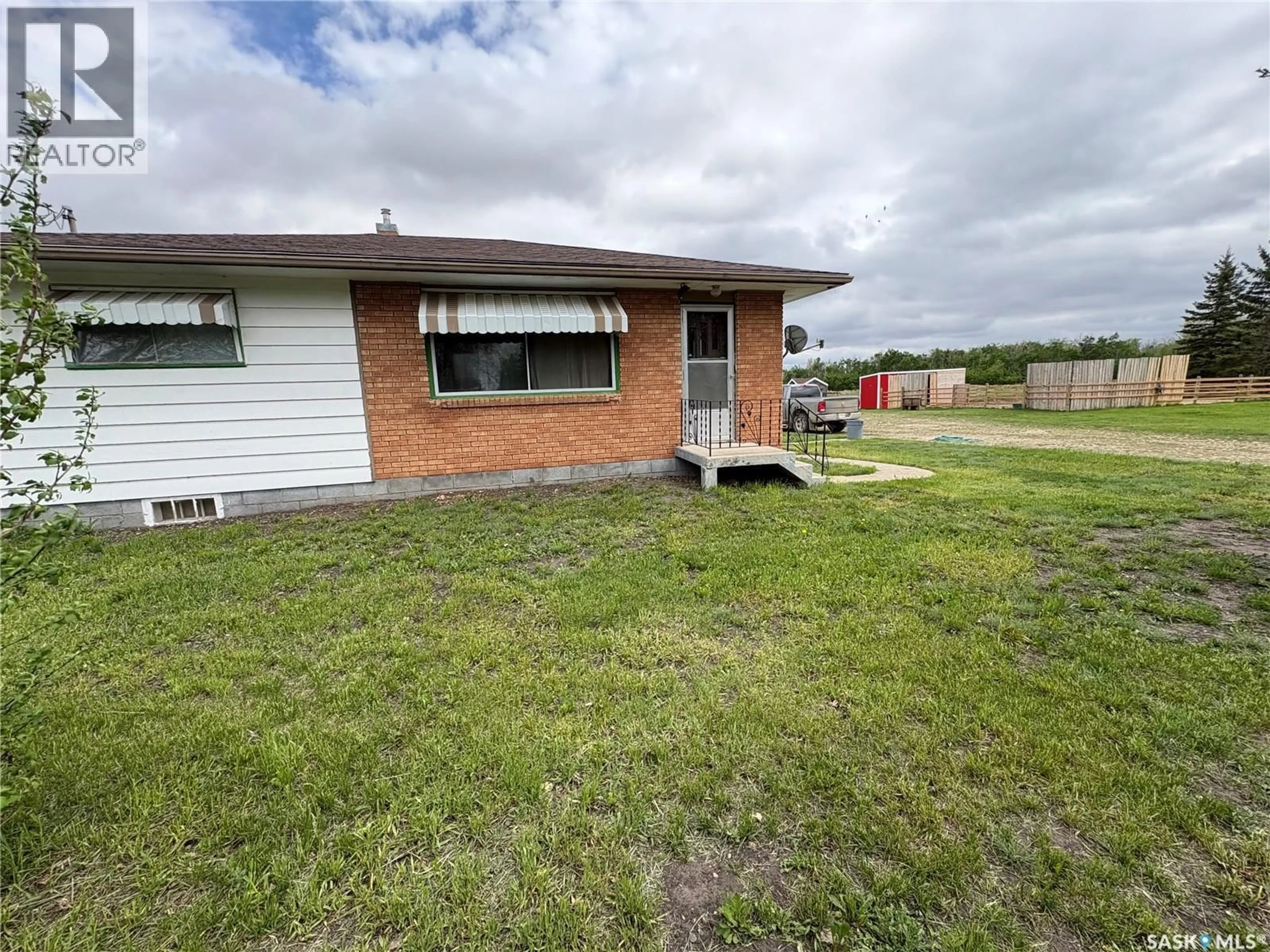 A pic from outside/outdoor area/front of a property/back of a property/a pic from drone, building for ROWAN ACREAGE, Ituna Bon Accord Rm No. 246 Saskatchewan S0A1N0