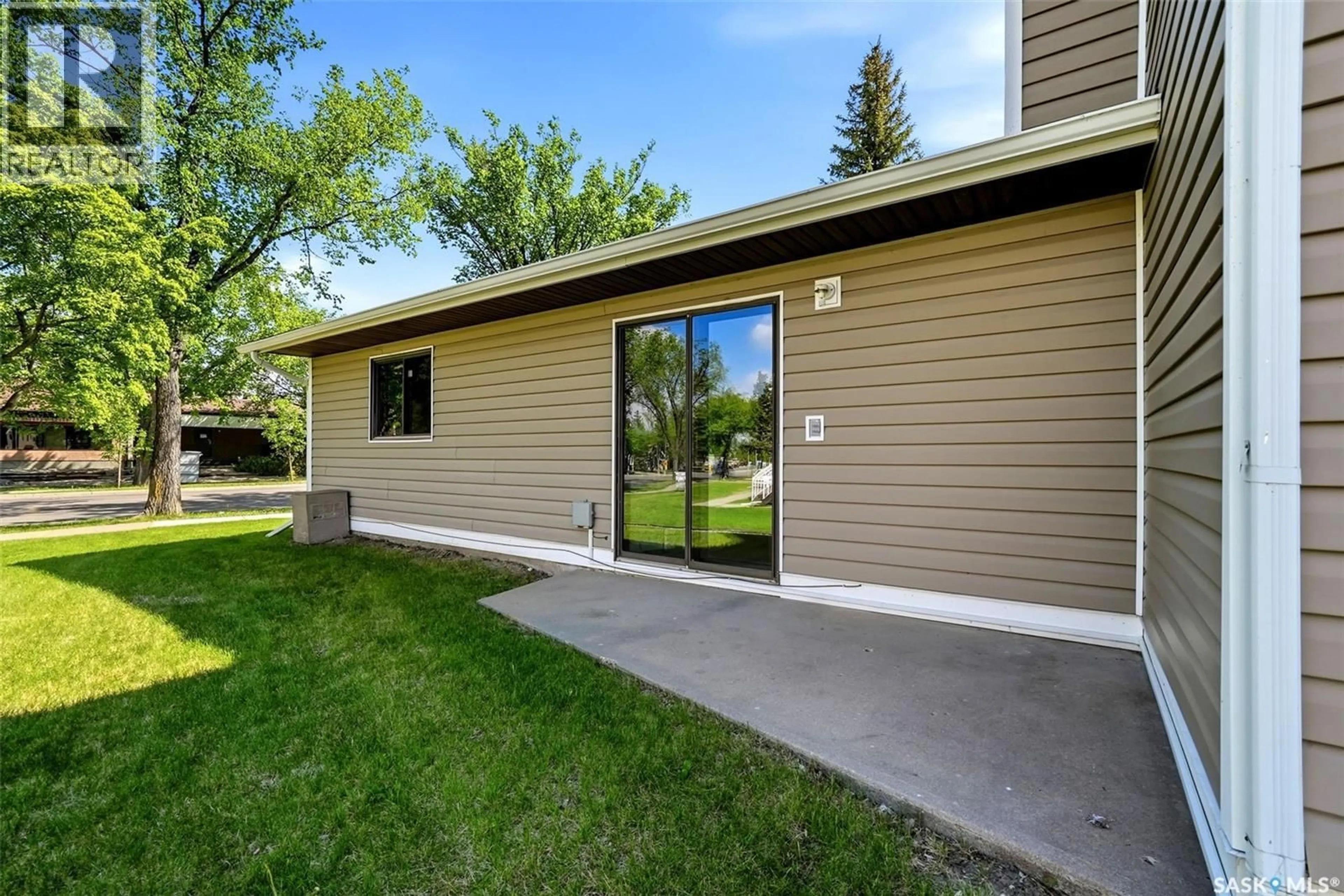 Unknown for 6463 ROCHDALE BOULEVARD, Regina Saskatchewan S4X2Y9