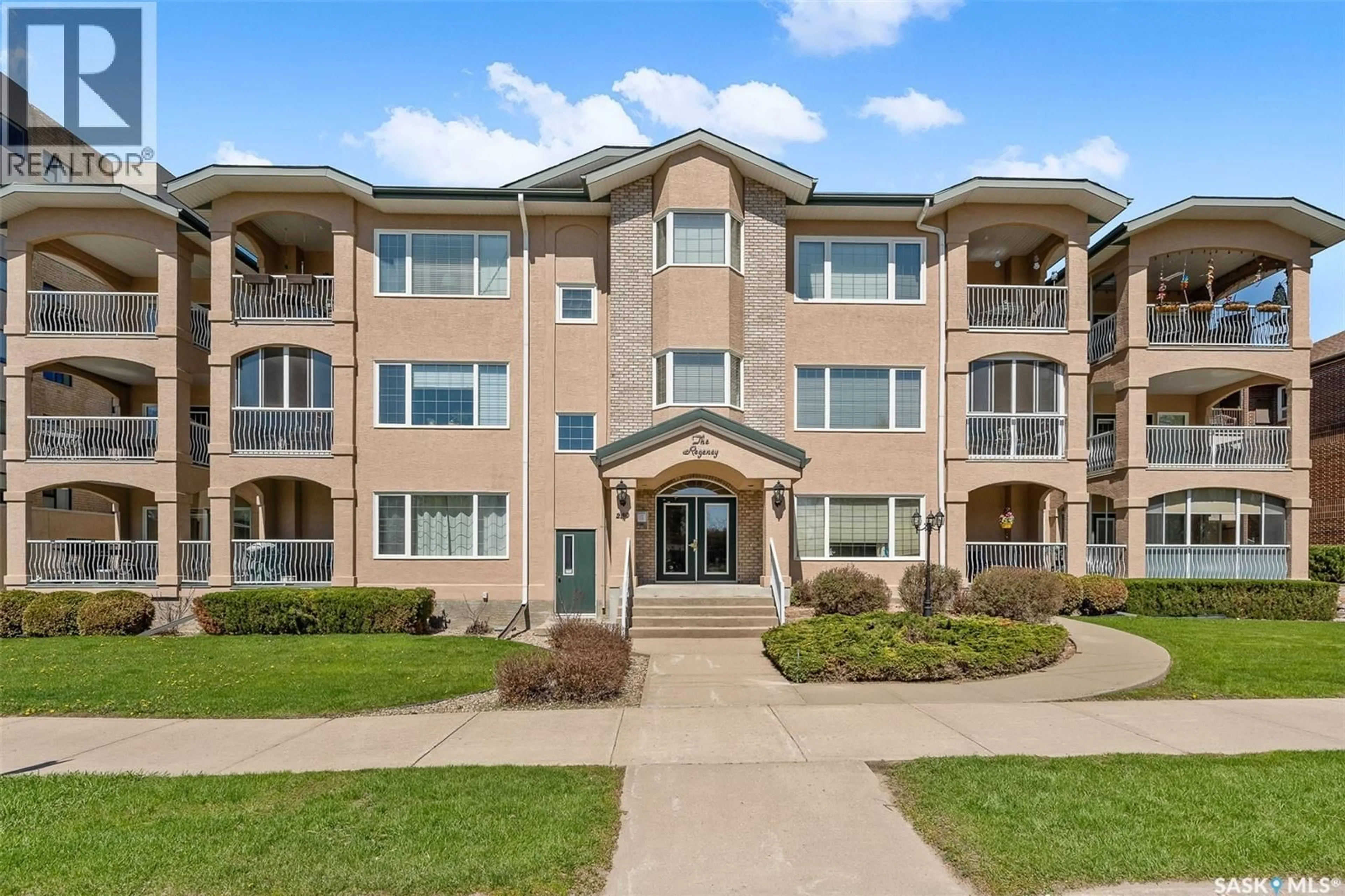 Unknown for 302 240 ATHABASCA STREET E, Moose Jaw Saskatchewan S6H0L5