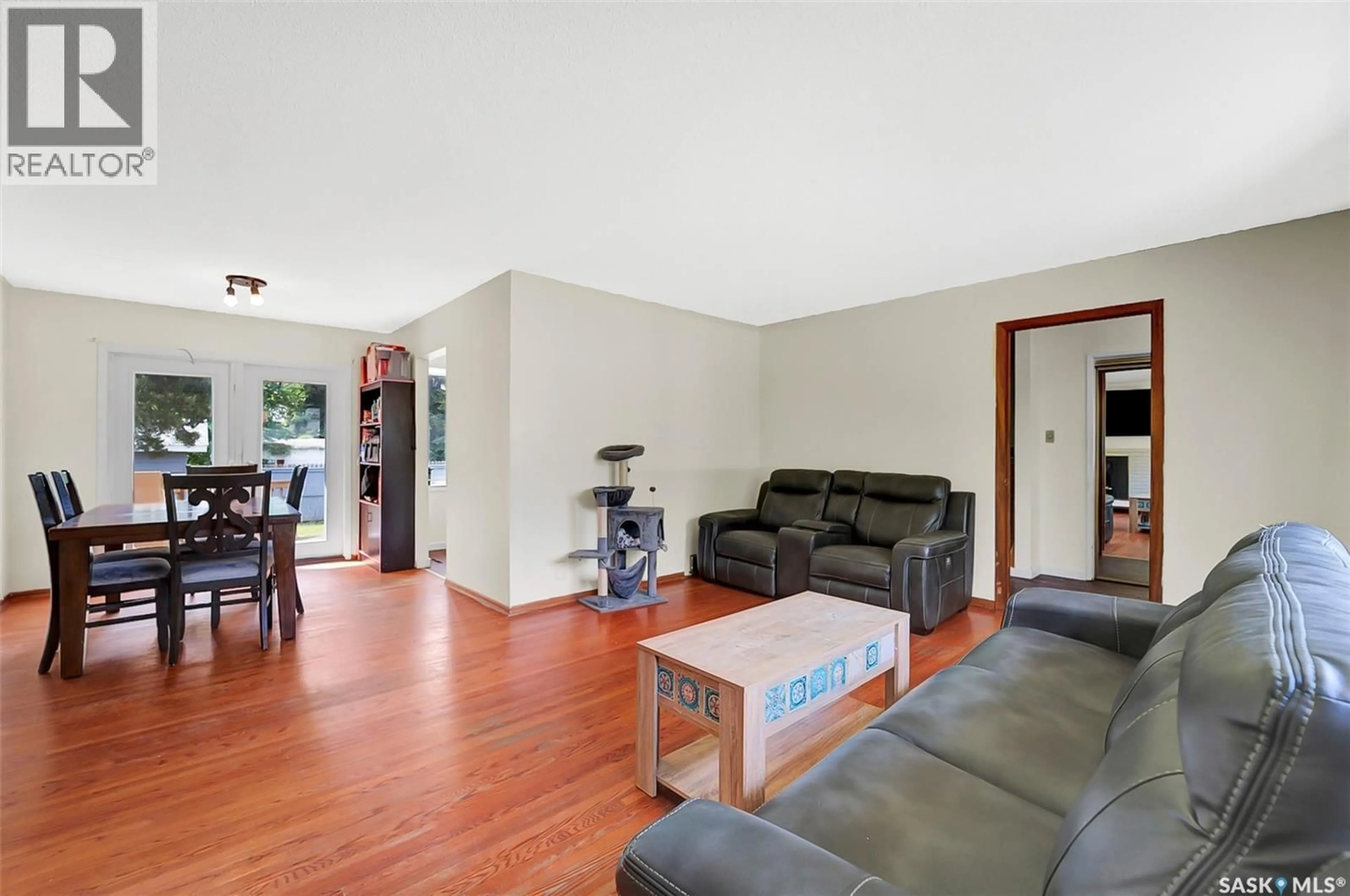 Living room with furniture, unknown for 3421 HARRINGTON STREET, Saskatoon Saskatchewan S7H3Y3