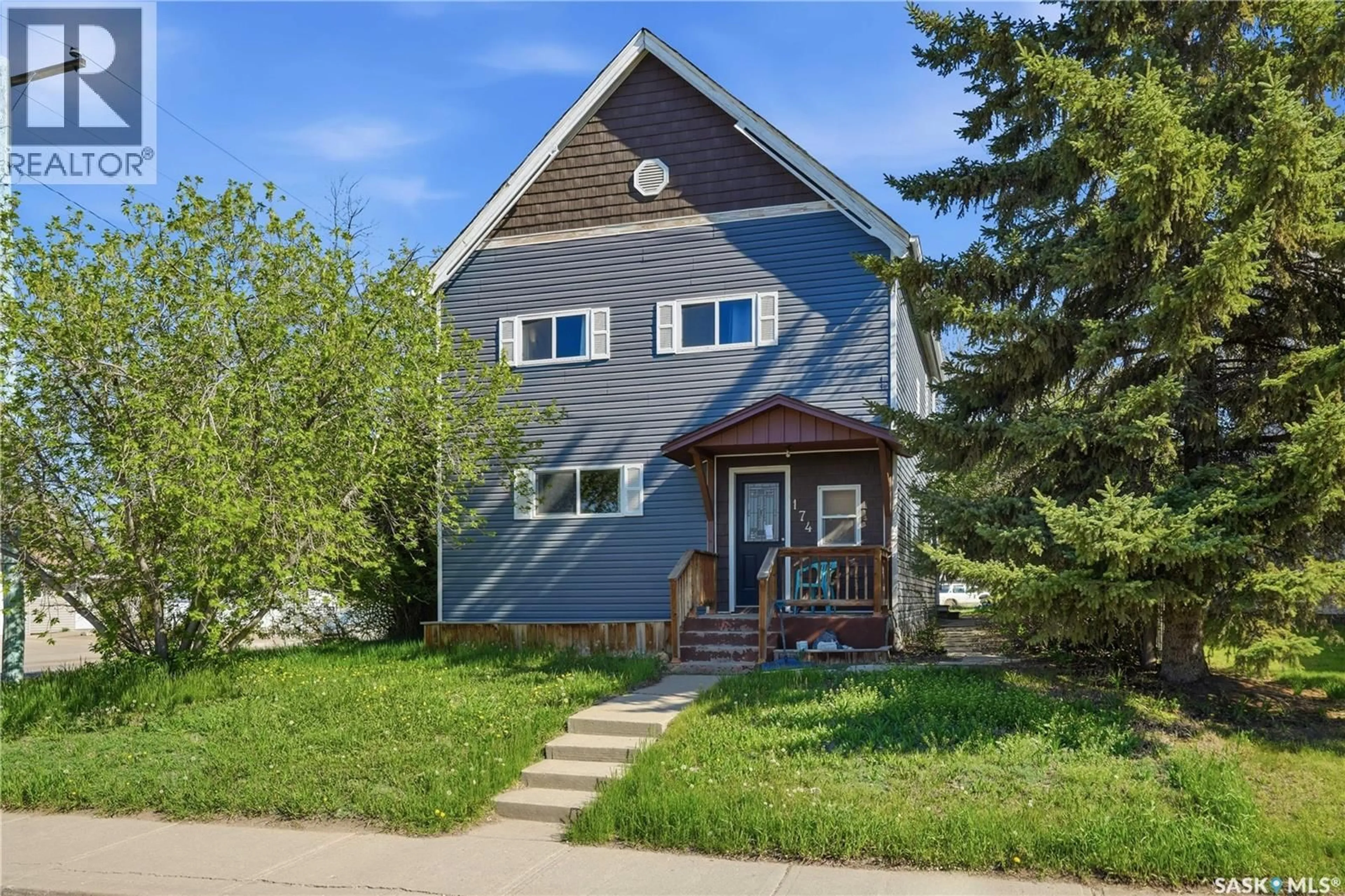 Unknown for 174 OMINICA STREET, Moose Jaw Saskatchewan S6H1X2