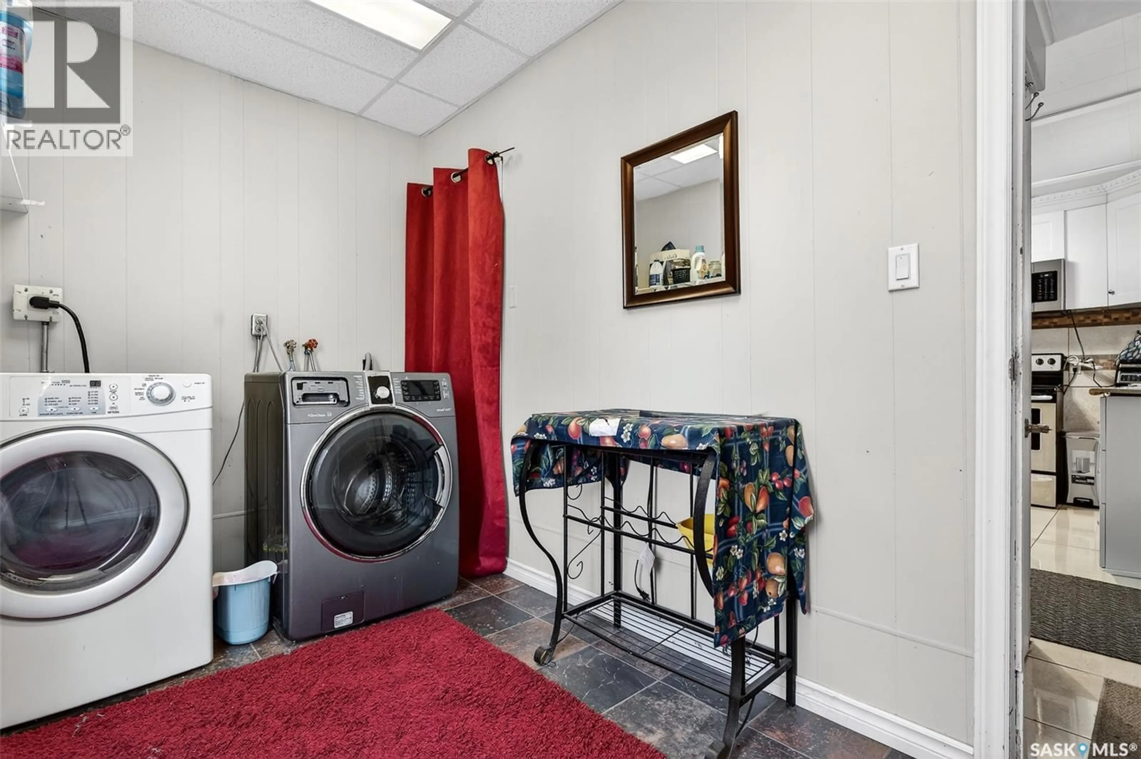 Laundry room for 174 OMINICA STREET, Moose Jaw Saskatchewan S6H1X2