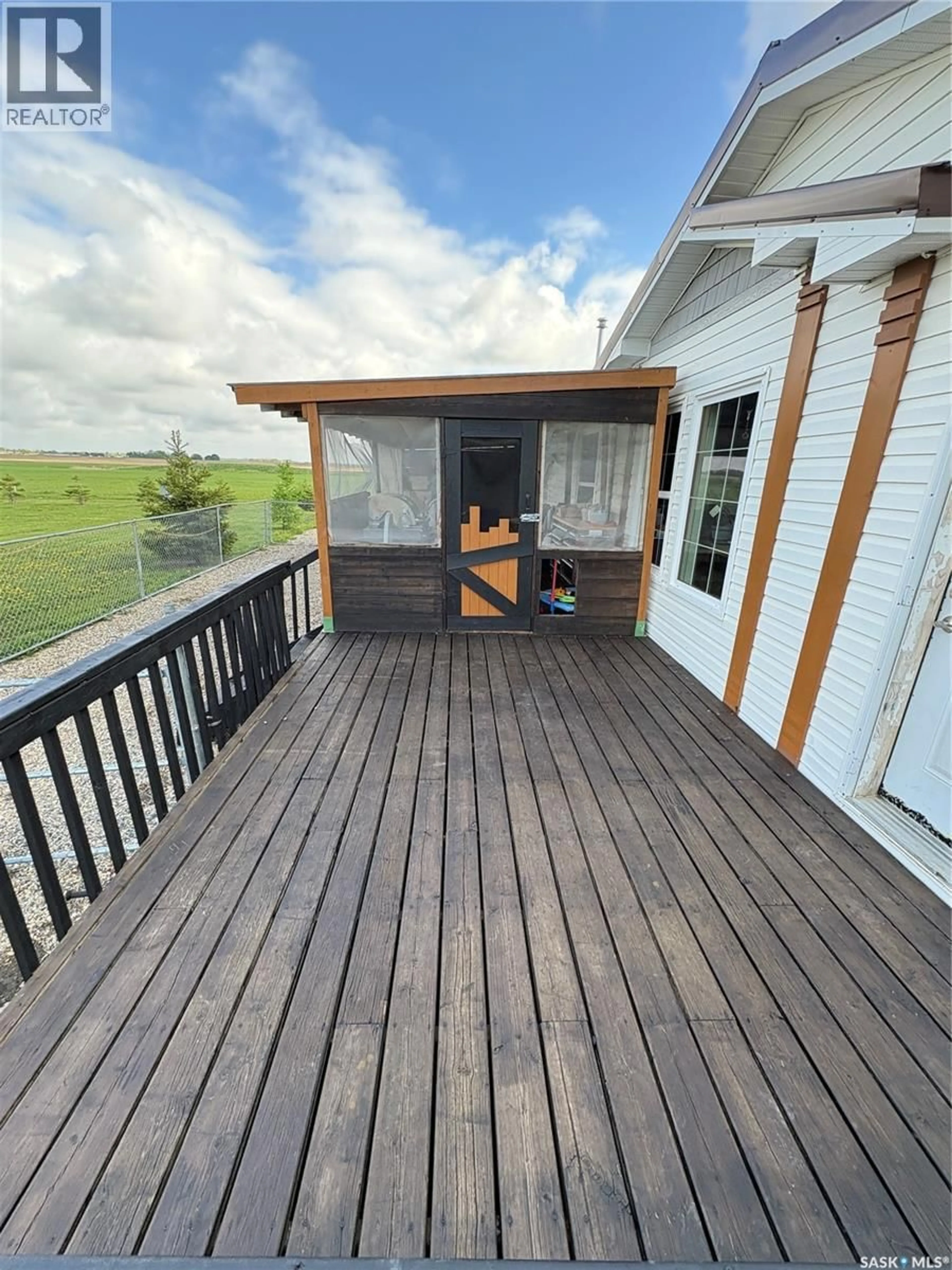 Patio, unknown for 625 BROAD STREET, Langenburg Saskatchewan S0A2A0