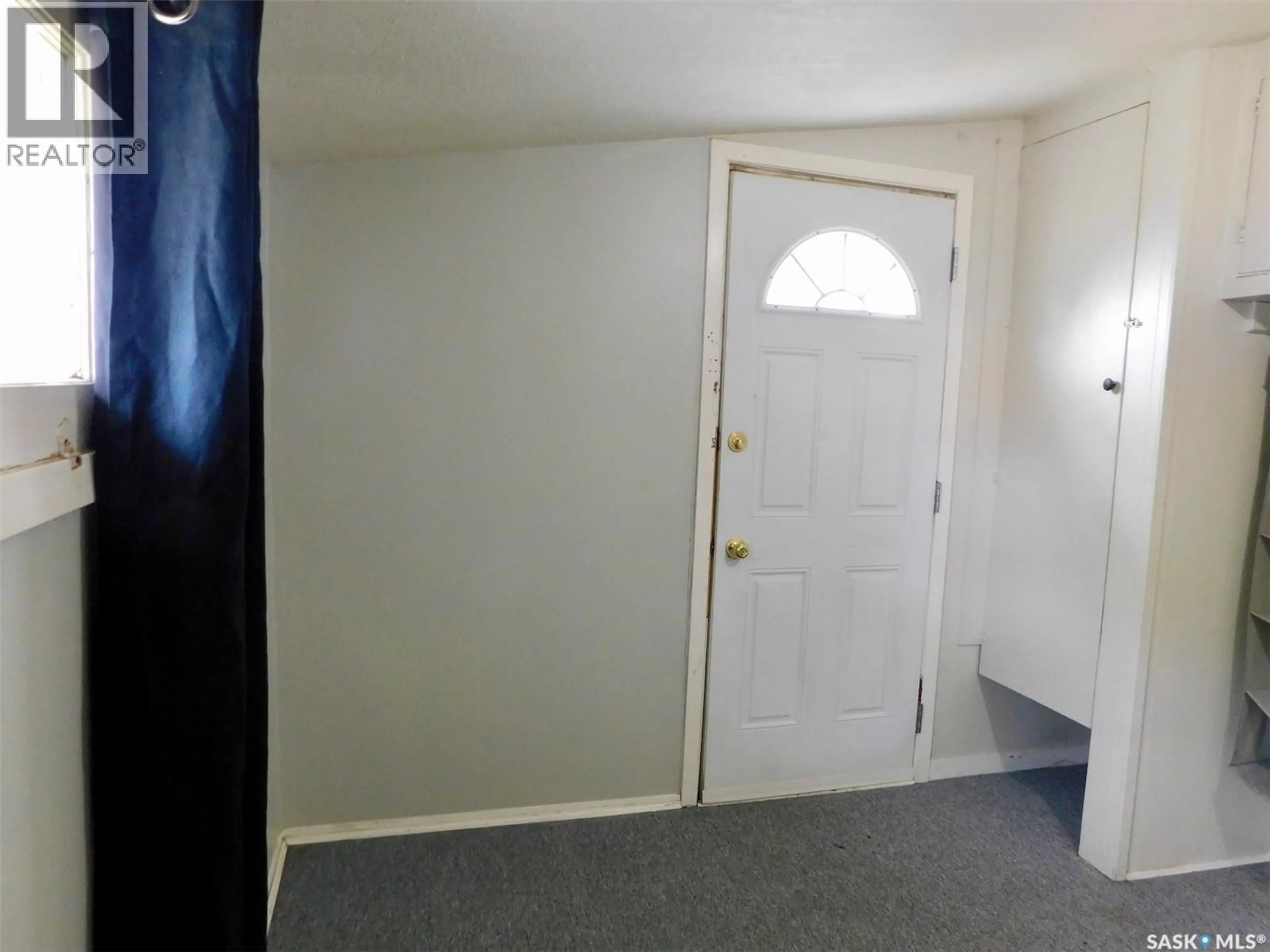 Unknown for 227 2ND AVENUE, Assiniboia Saskatchewan S0H0B0