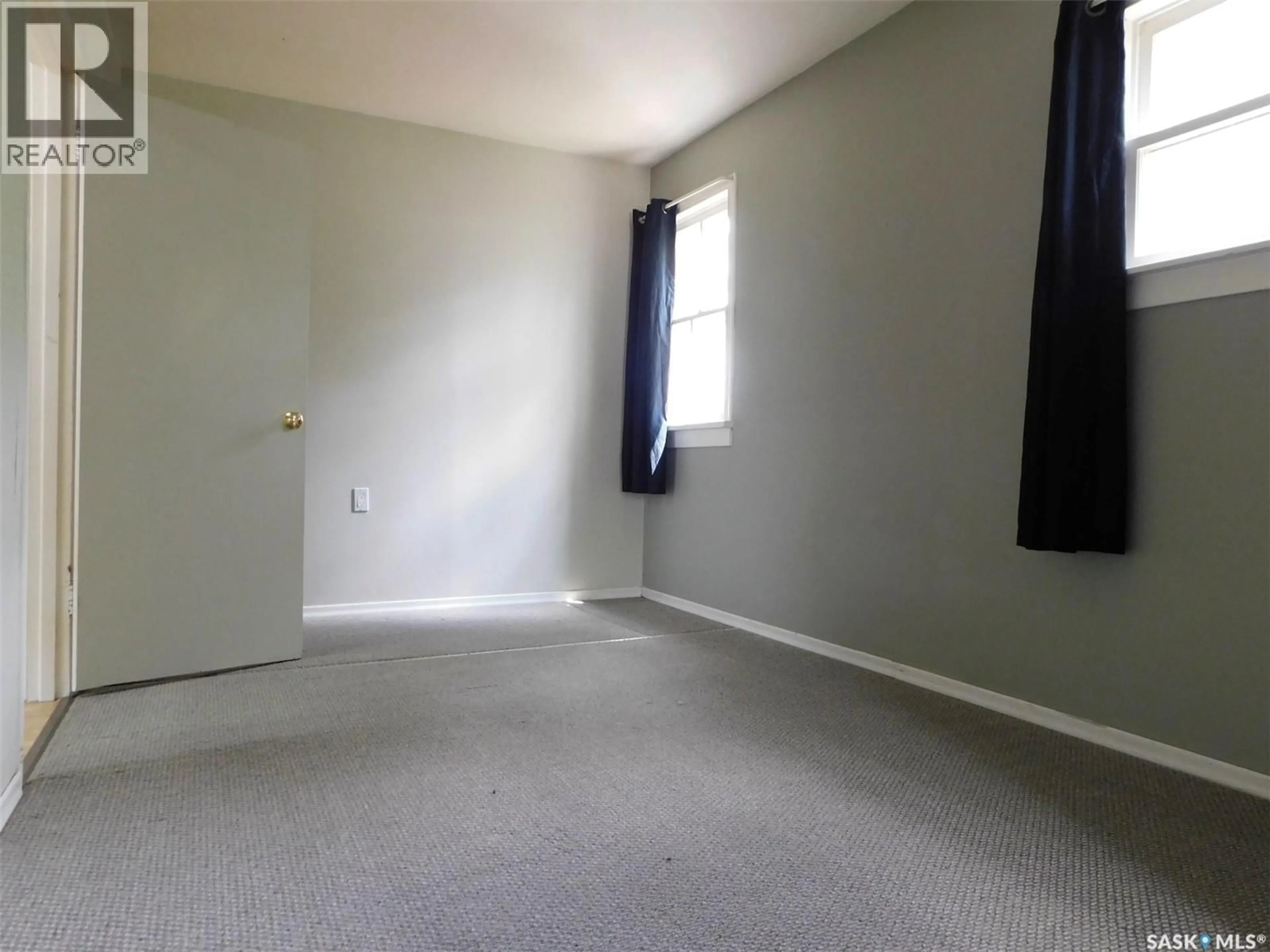 A pic of a room for 227 2ND AVENUE, Assiniboia Saskatchewan S0H0B0