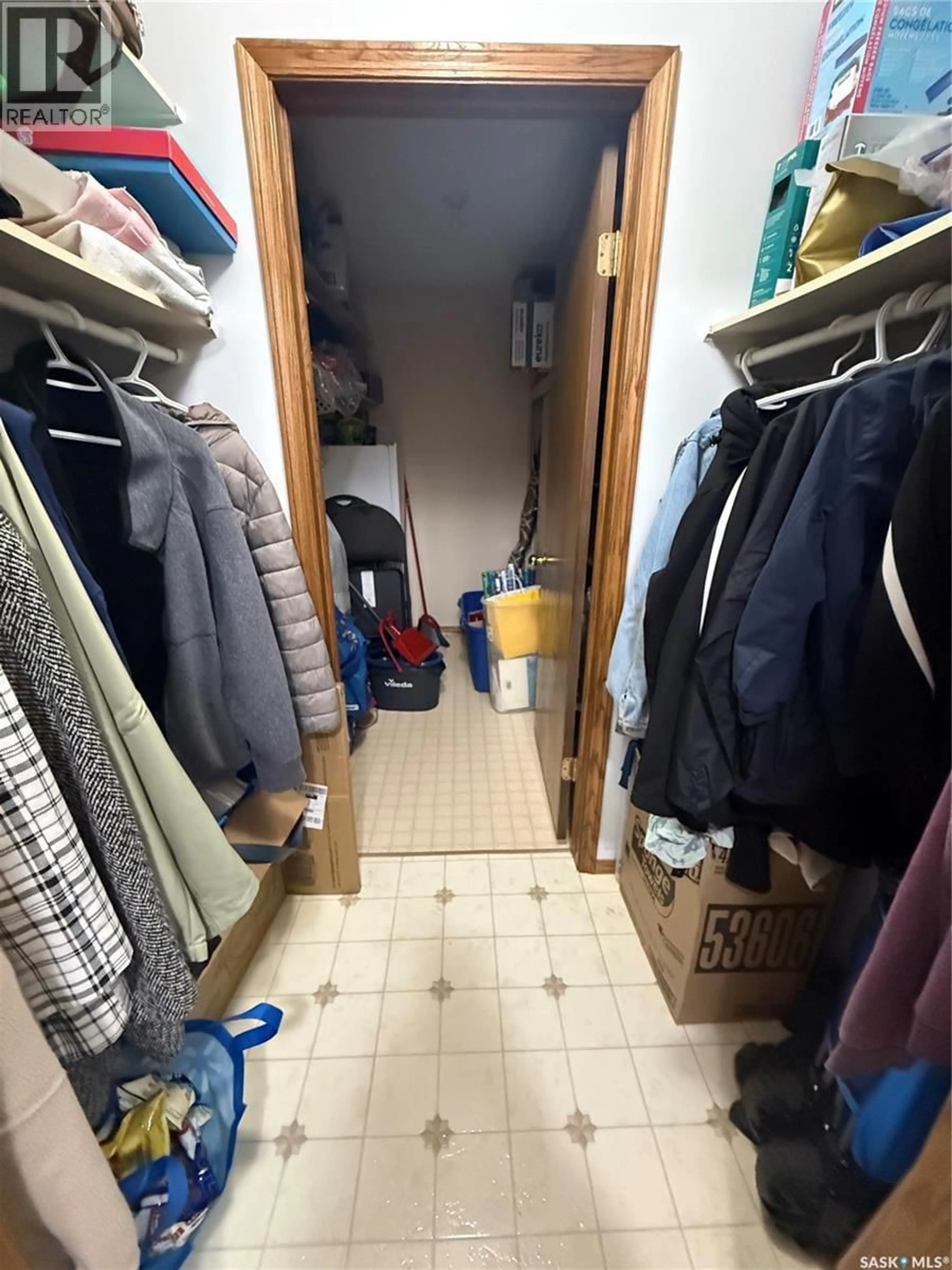 Storage room or clothes room or walk-in closet for 204 432 HERITAGE DRIVE, Estevan Saskatchewan S4A2P6