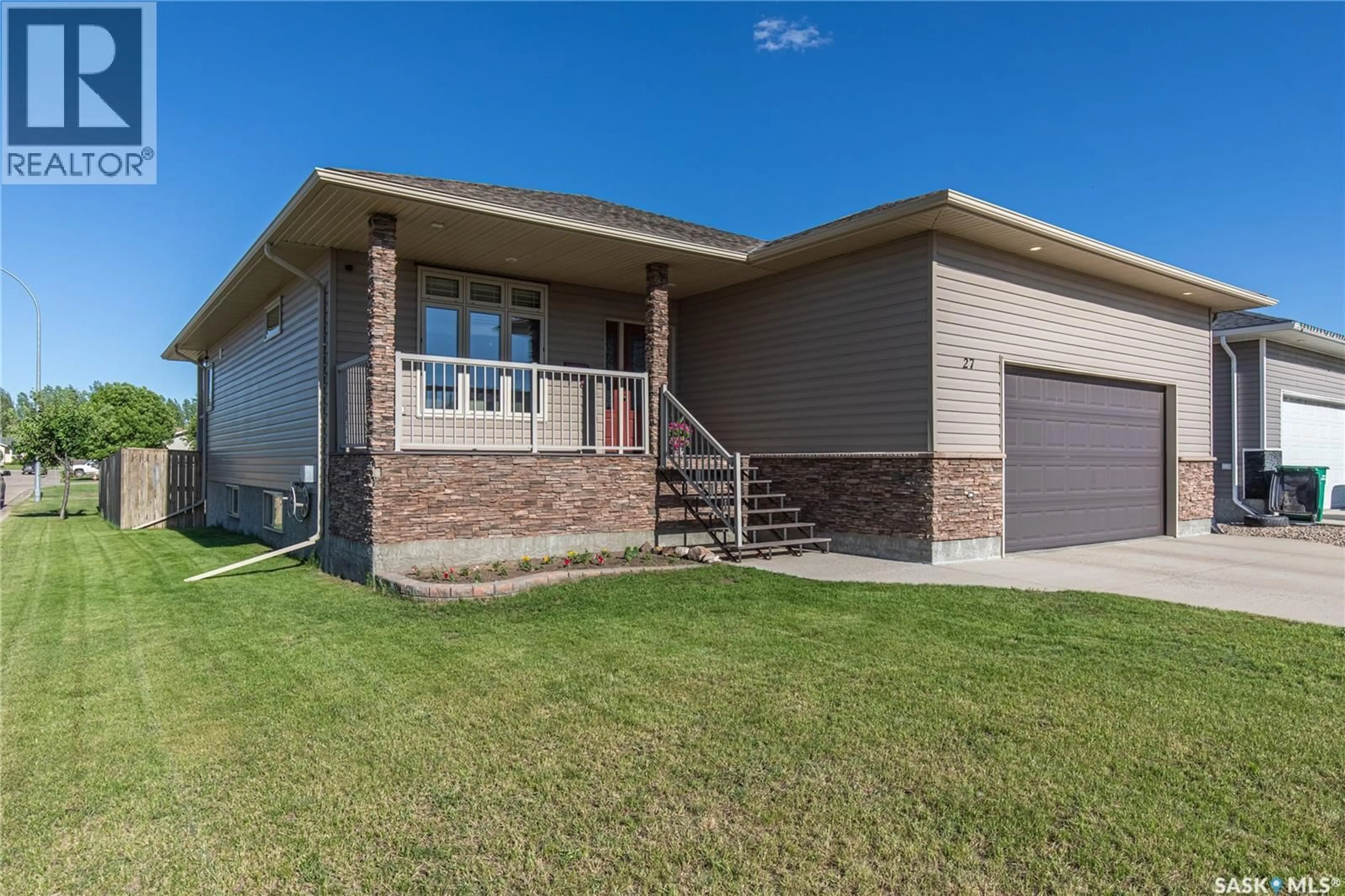 Home with brick exterior material, street for 27 BELMONT CRESCENT, Moose Jaw Saskatchewan S6K1C5