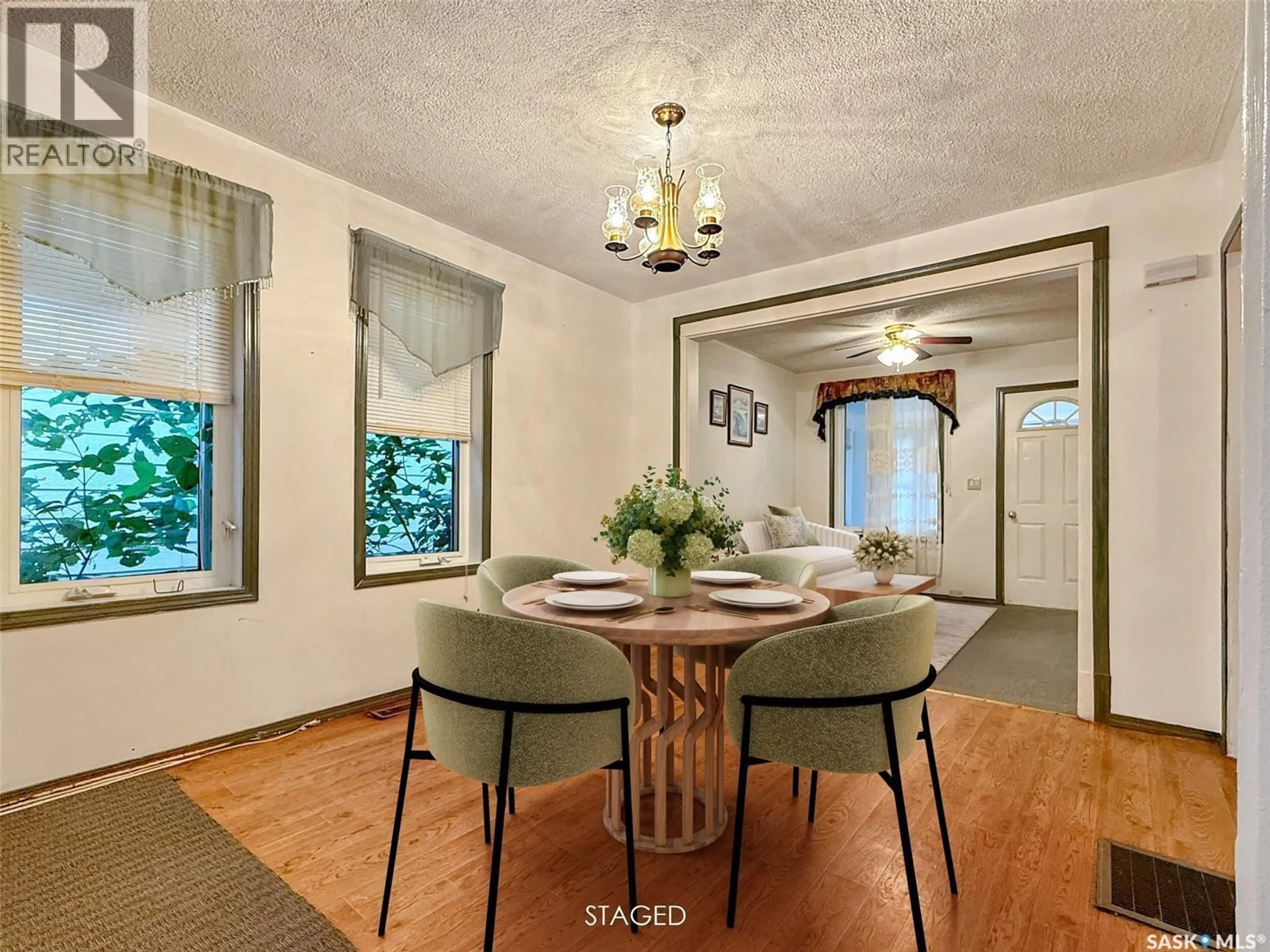 Dining room, unknown for 239 8TH AVENUE, Swift Current Saskatchewan S9H2P5