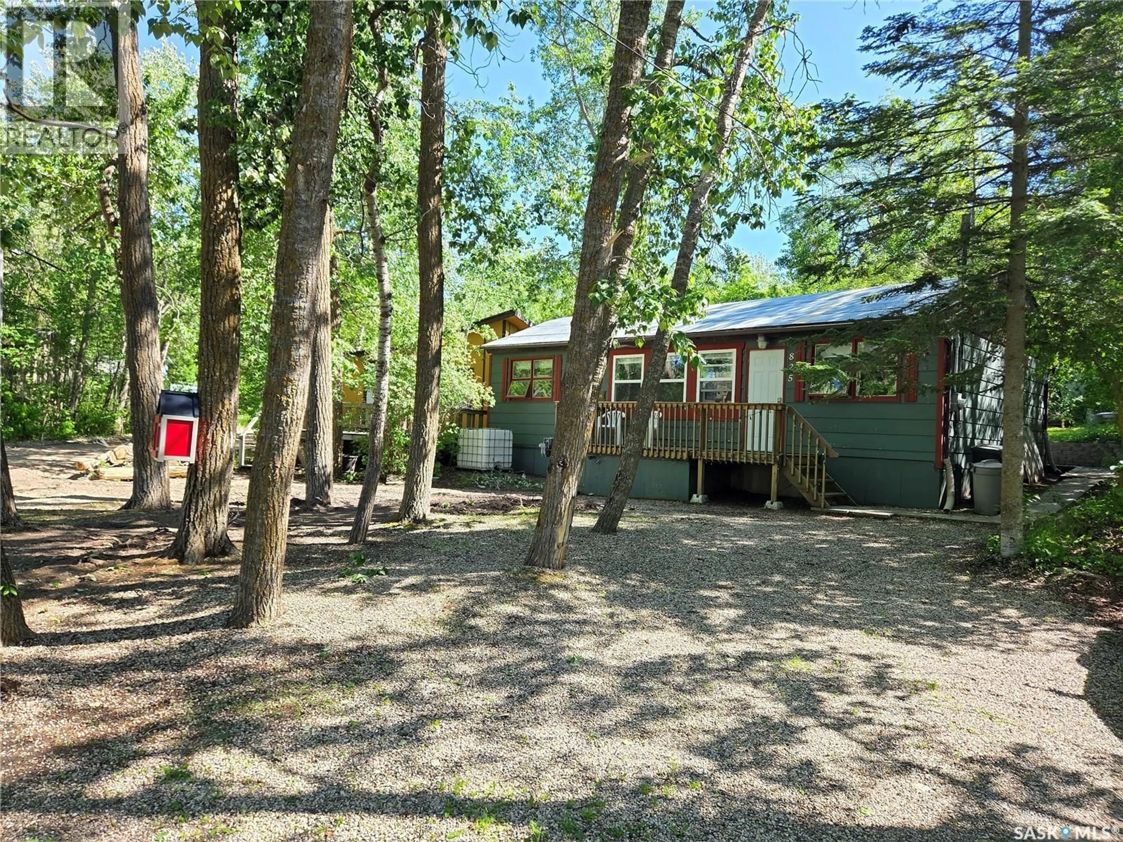 A pic from outside/outdoor area/front of a property/back of a property/a pic from drone, forest/trees view for 825 LAKESIDE AVENUE, White Bear IR 70 Saskatchewan S0C0R0
