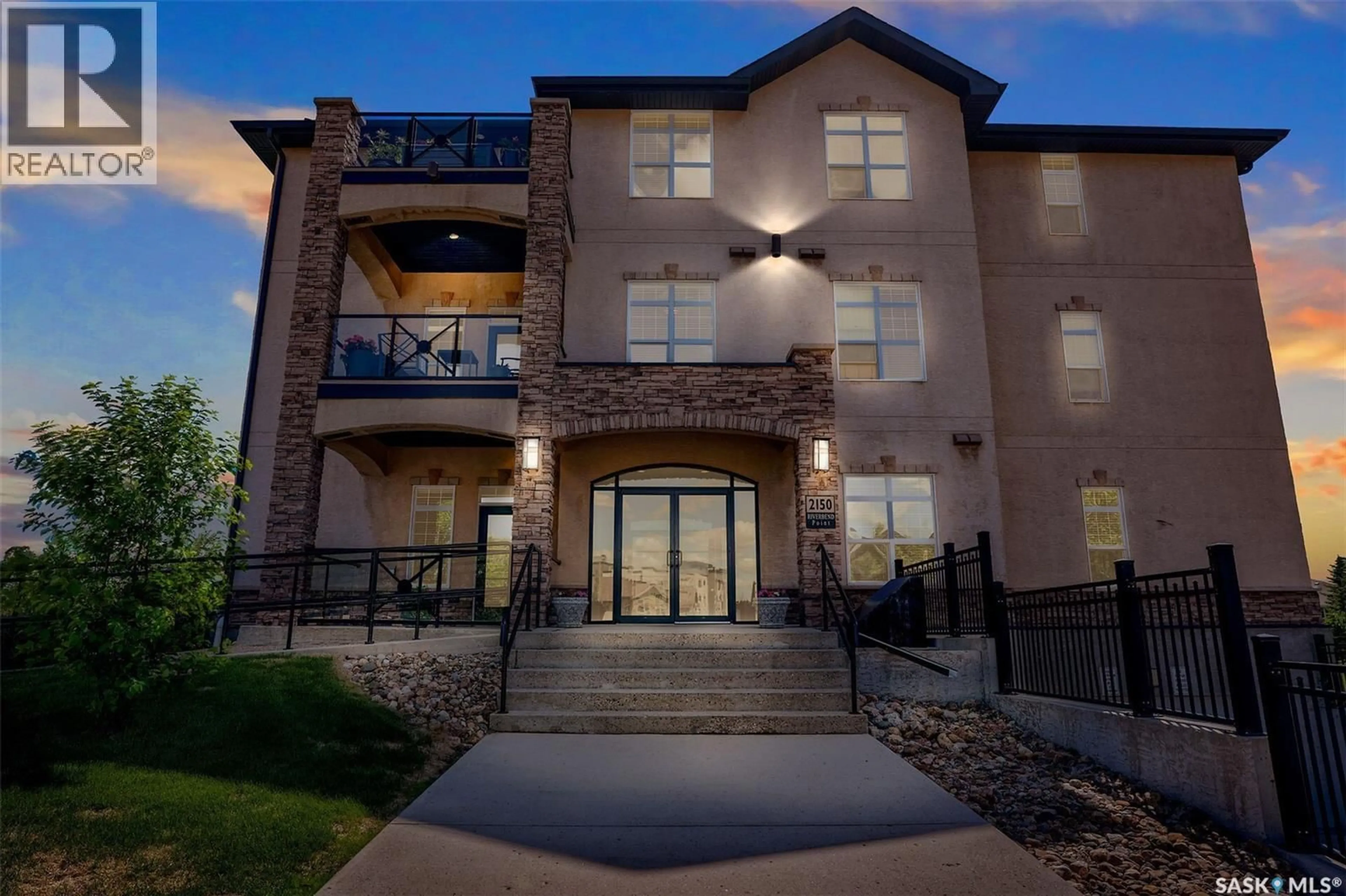 Home with brick exterior material, unknown for 304 - 2150 HESELTINE ROAD, Regina Saskatchewan S4V1L1