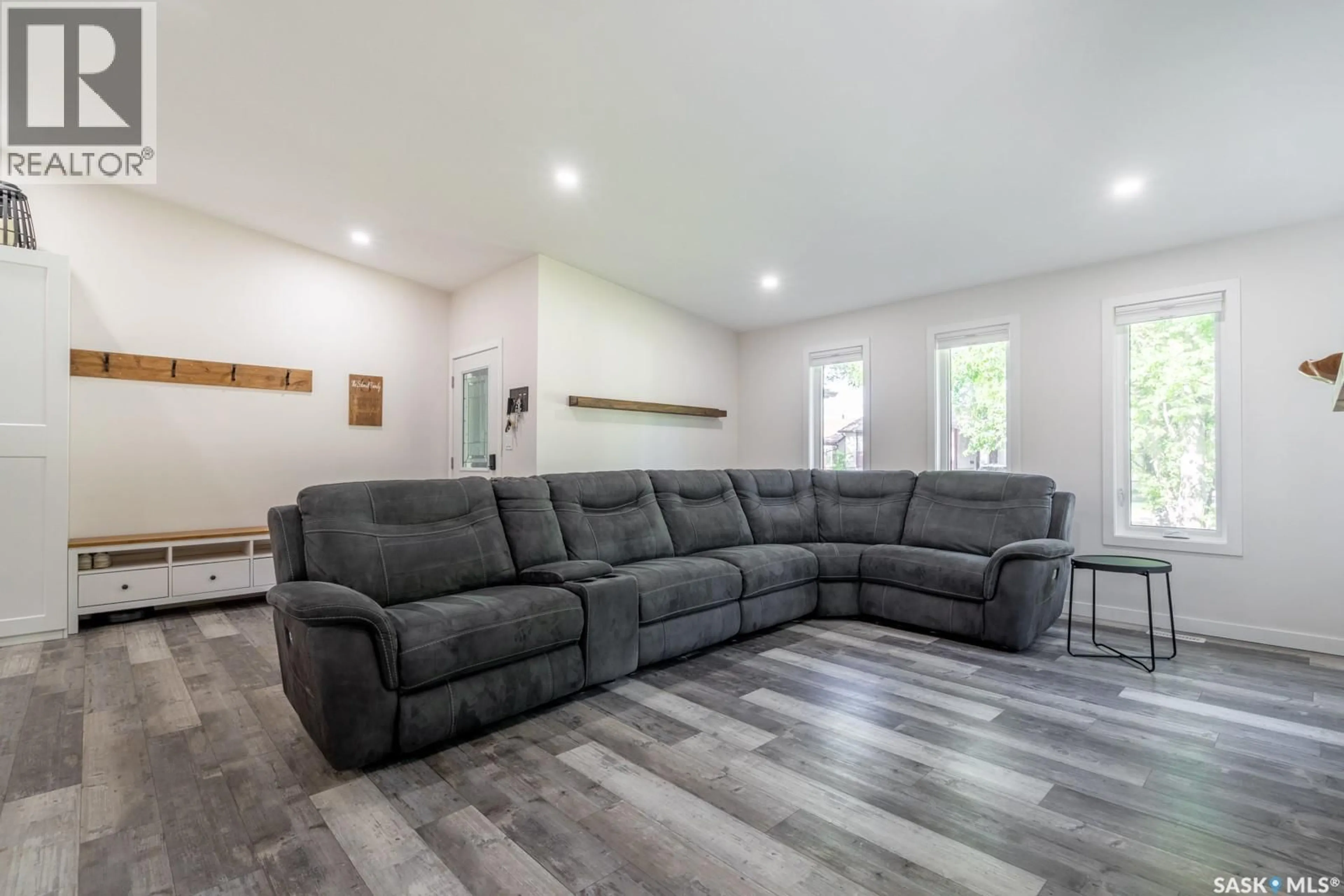 Living room with furniture, unknown for 1262 JAMES CRESCENT, Regina Saskatchewan S4M6A5