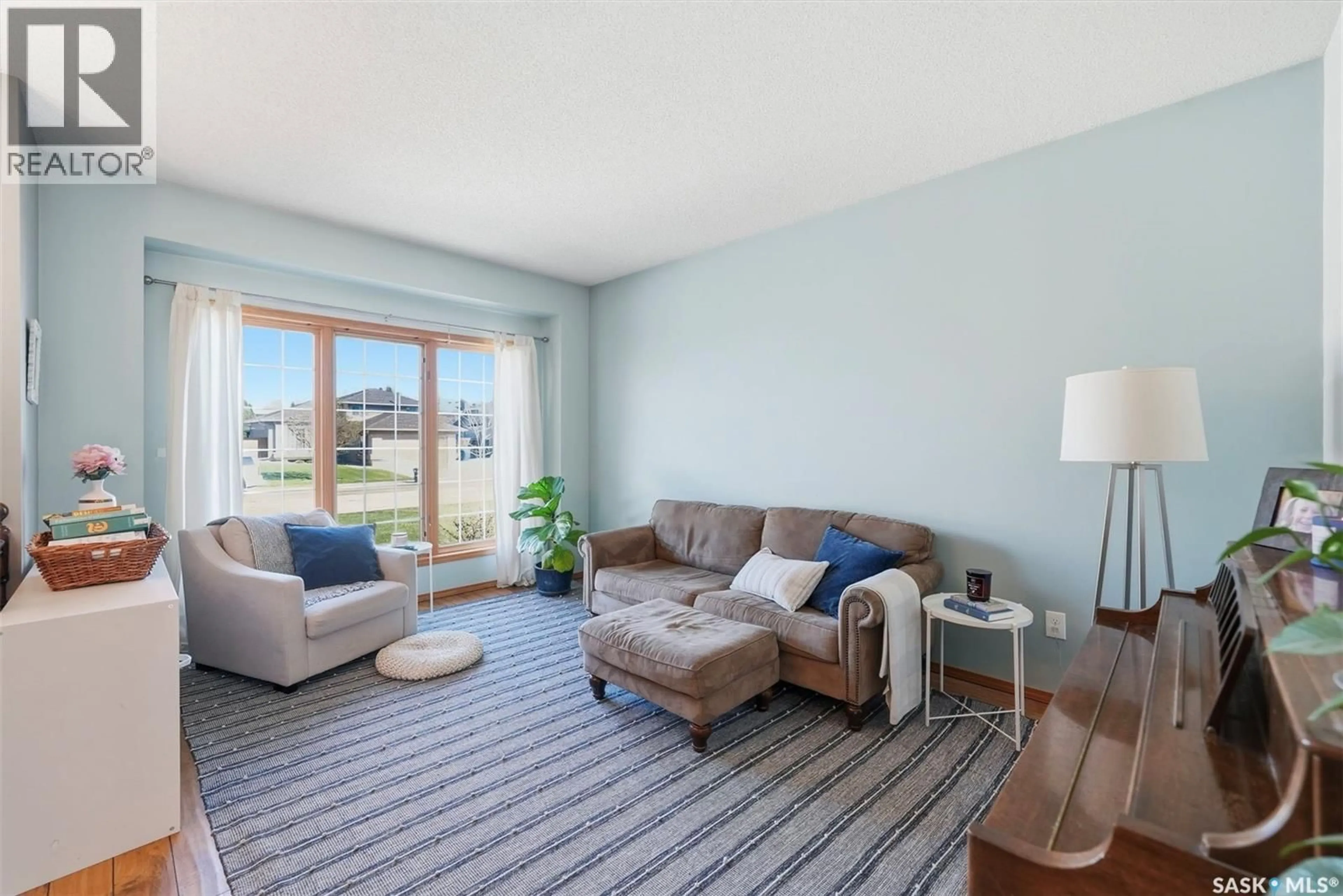 Living room with furniture, unknown for 743 COWLEY ROAD, Saskatoon Saskatchewan S7N4J1