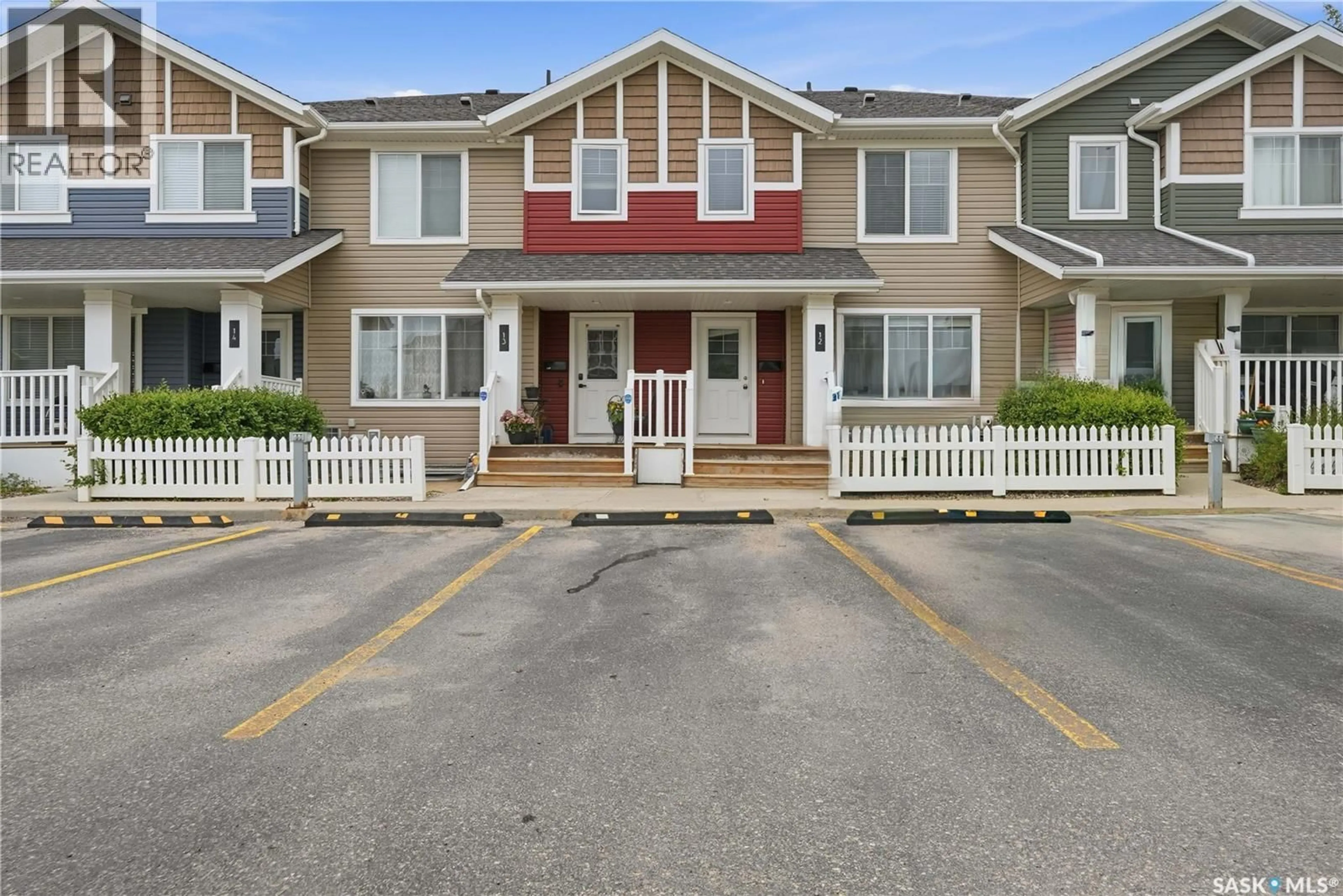 Unknown for 5762 - 12 GORDON ROAD, Regina Saskatchewan S4W0M1