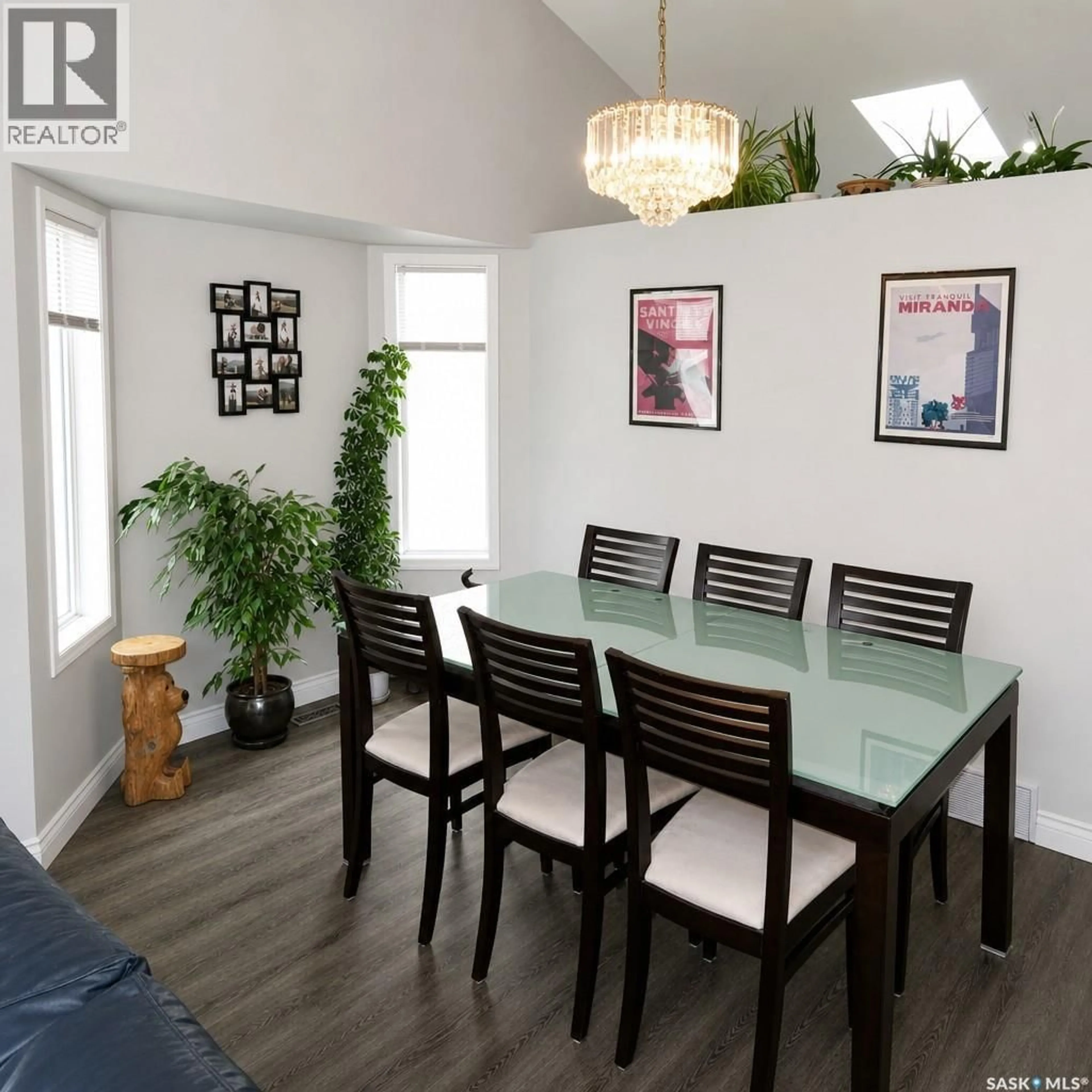 Dining room, wood/laminate floor for 138 LAVALEE PLACE, Saskatoon Saskatchewan S7J5K7