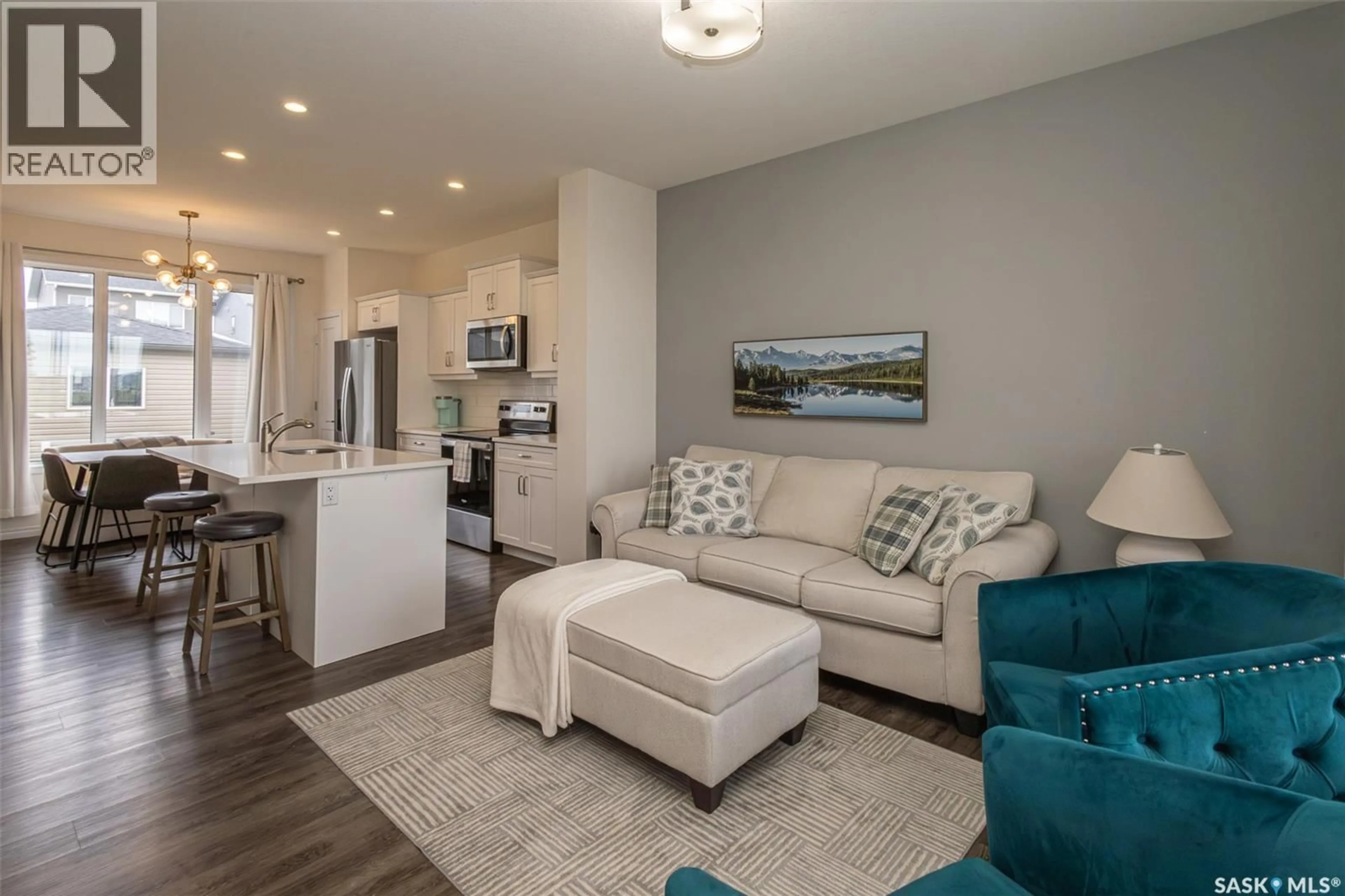 Living room with furniture, unknown for 361 BRIGHTON BOULEVARD, Saskatoon Saskatchewan S7V0R4