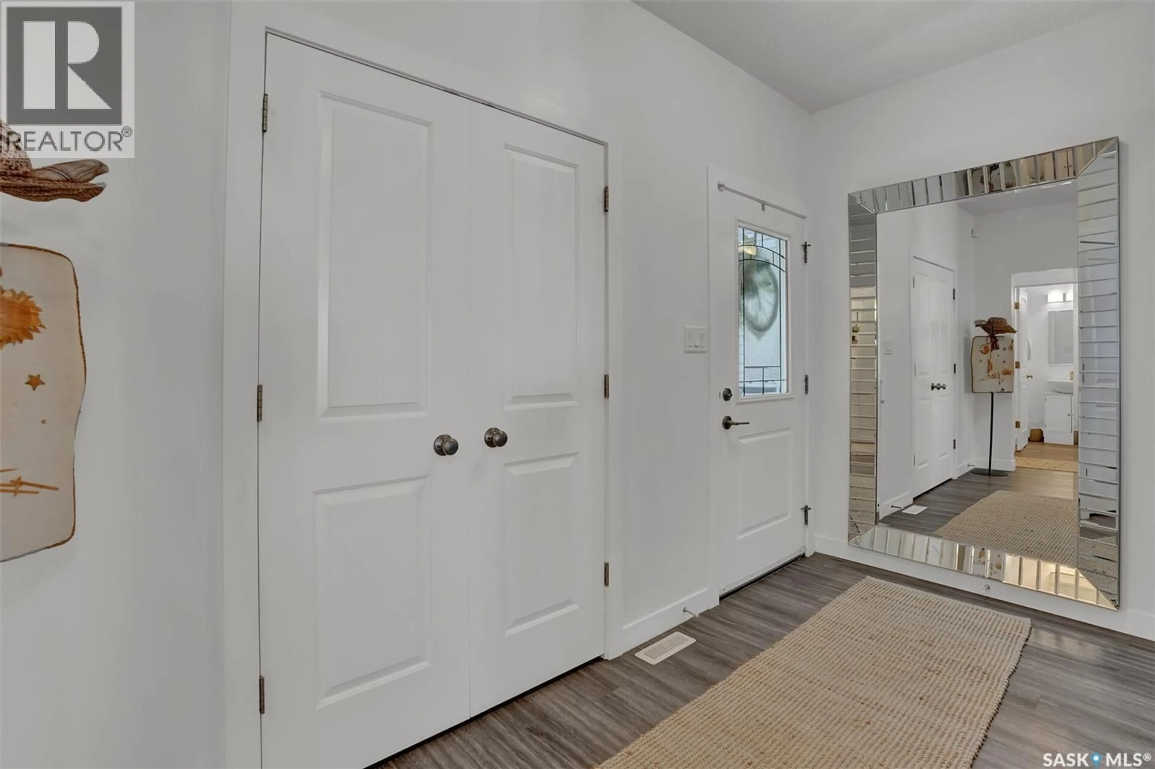 Indoor entryway for 7908 BARLEY CRESCENT, Regina Saskatchewan S4Y0E6