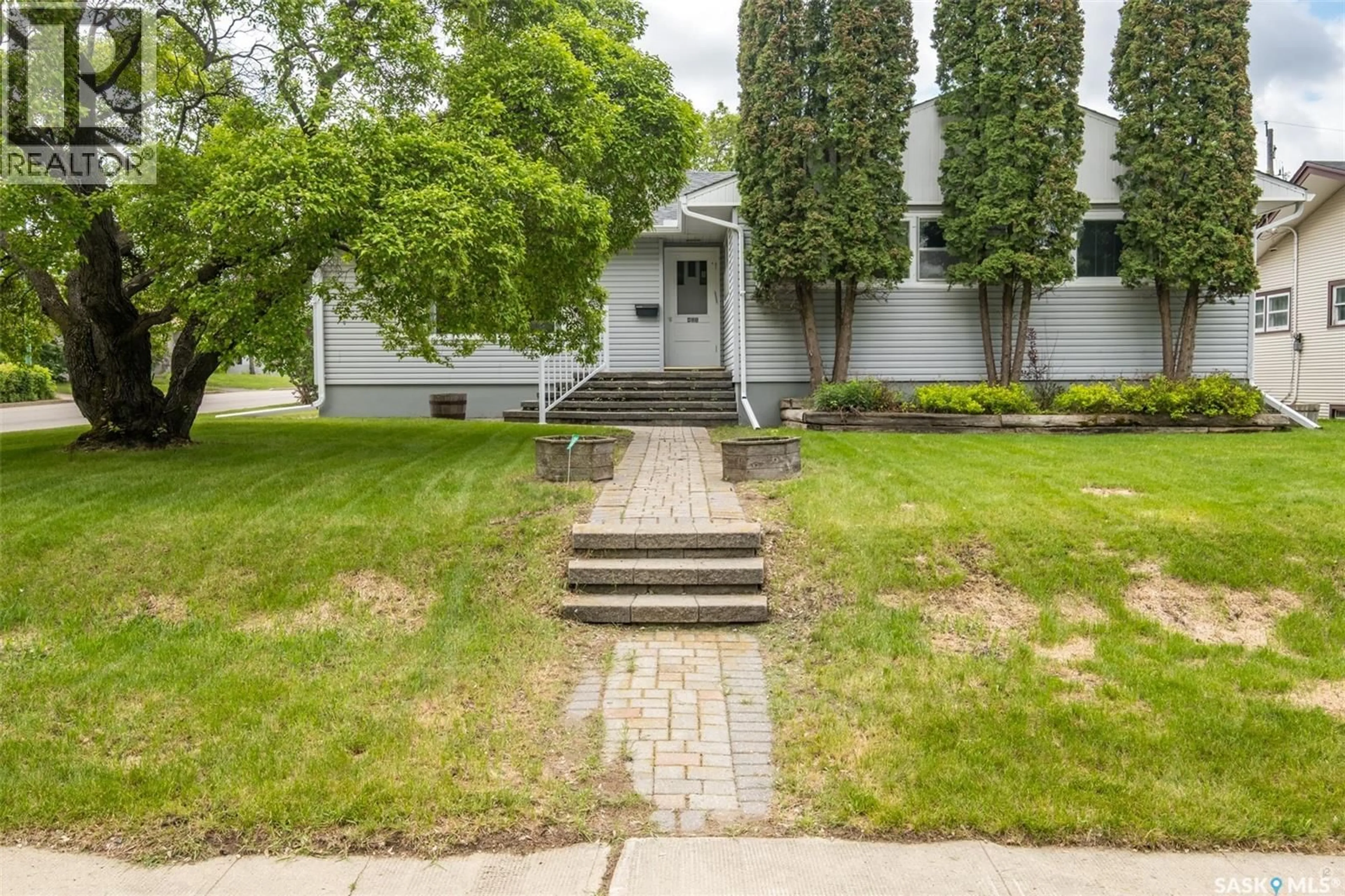 Unknown for 405 21ST STREET, Prince Albert Saskatchewan S6V4J5