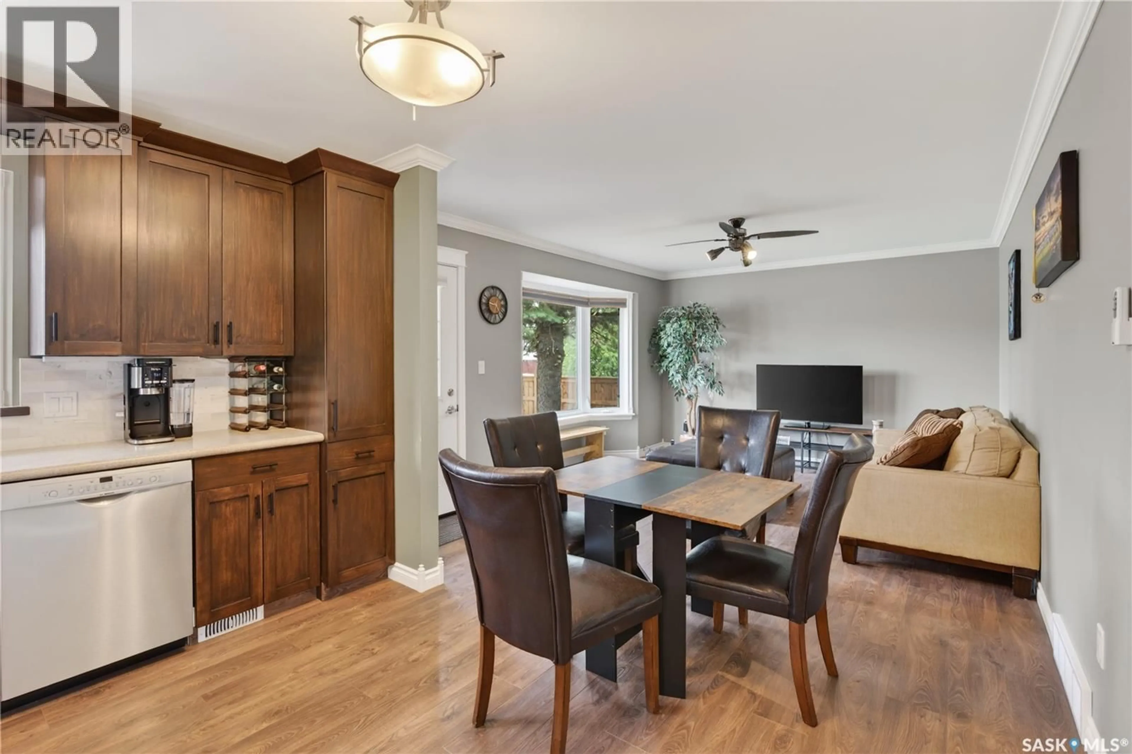 Open concept kitchen, unknown for 716 3RD STREET, Humboldt Saskatchewan S0K2A0