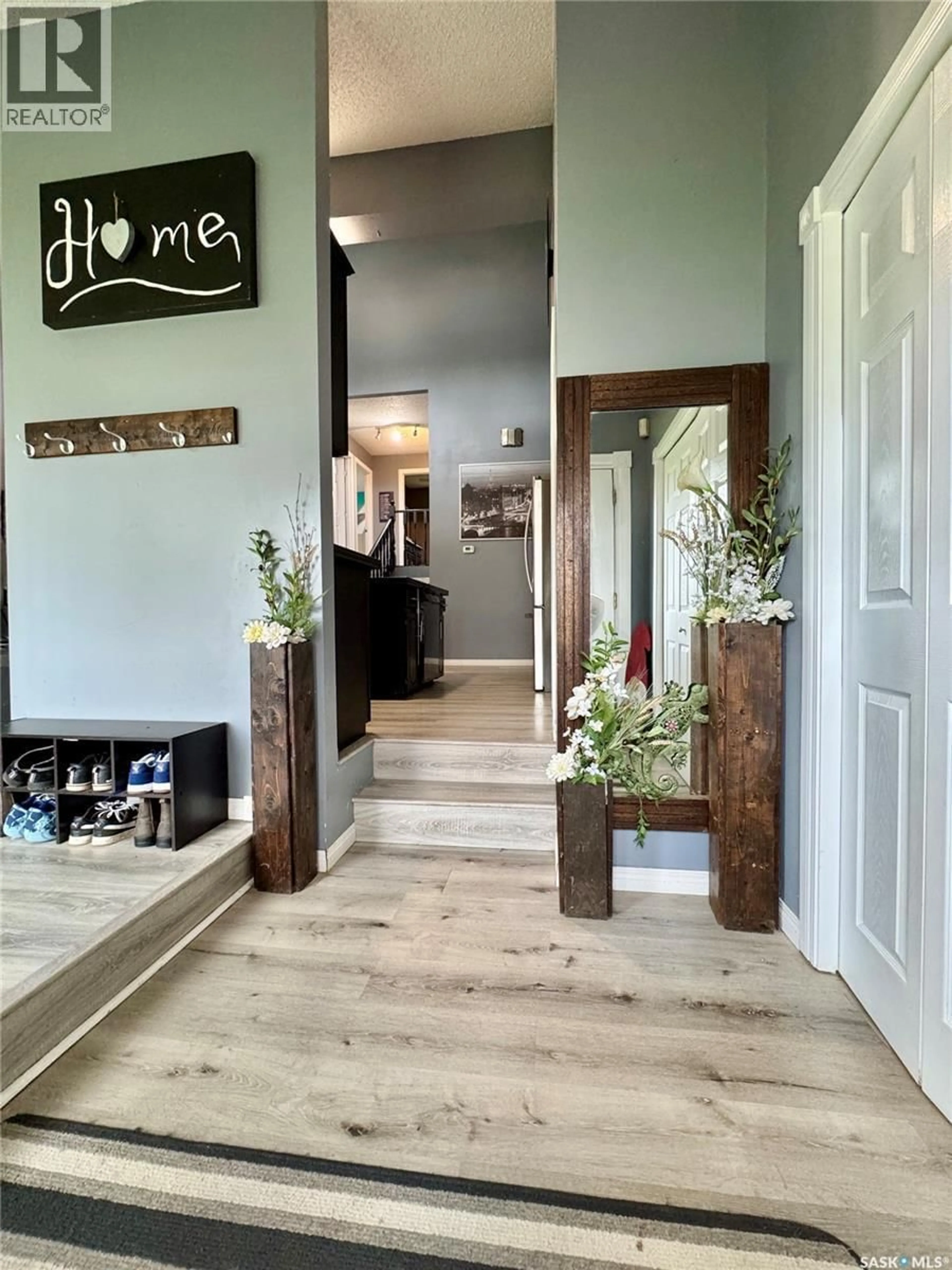 Indoor entryway for 31 LANGRILL DRIVE, Yorkton Saskatchewan S3N3M9