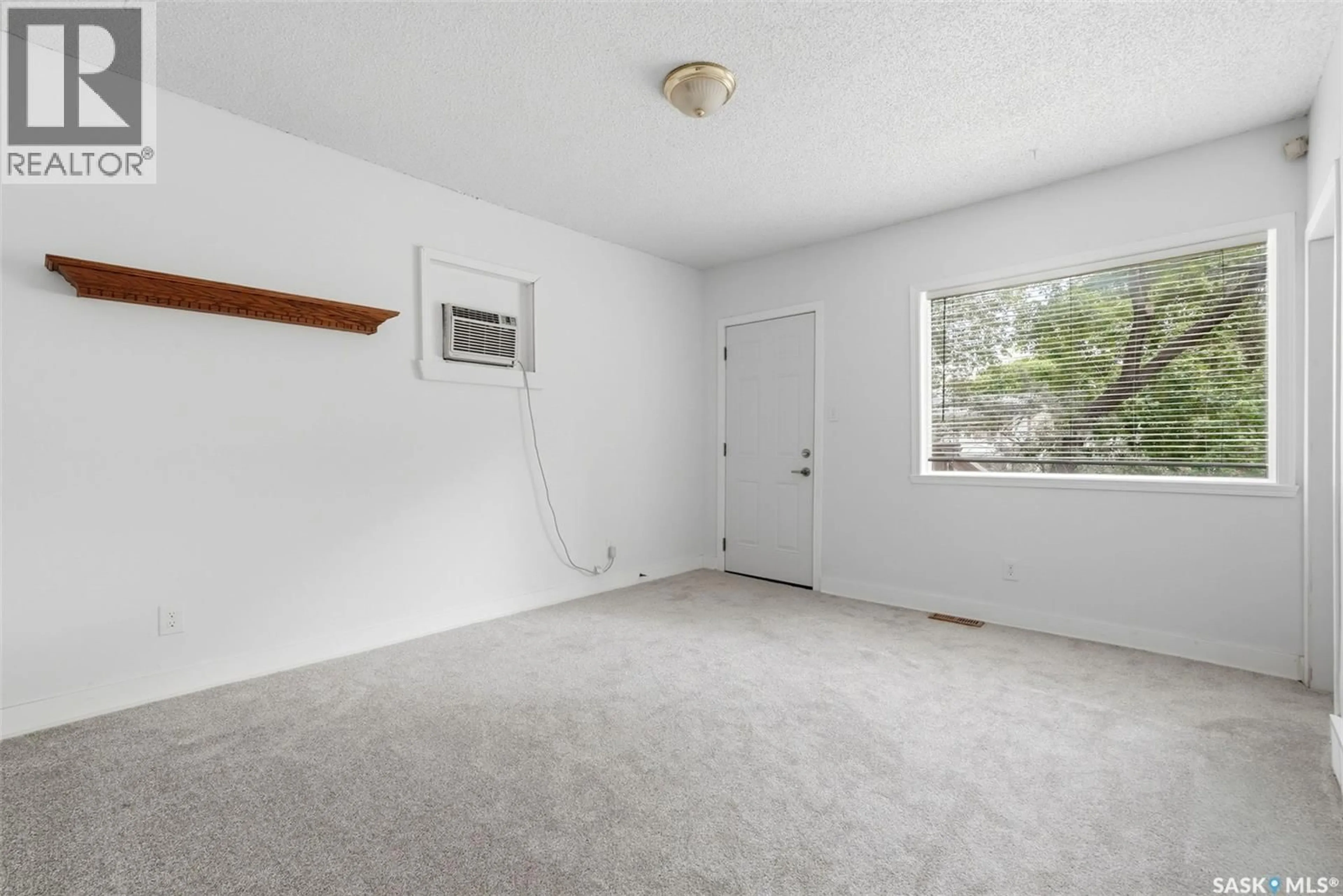 A pic of a room for 920 ATKINSON STREET, Regina Saskatchewan S4N3T9