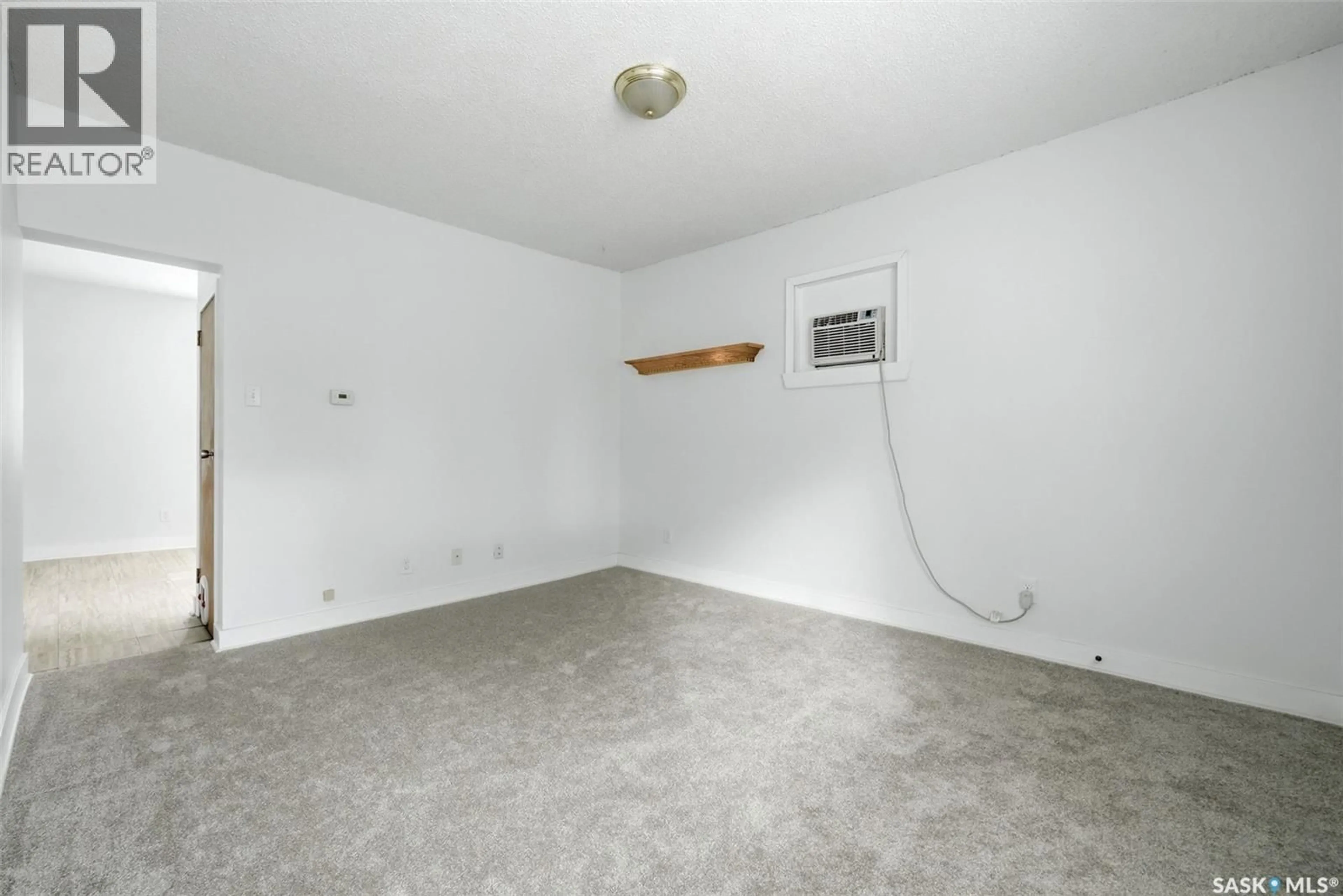 A pic of a room for 920 ATKINSON STREET, Regina Saskatchewan S4N3T9