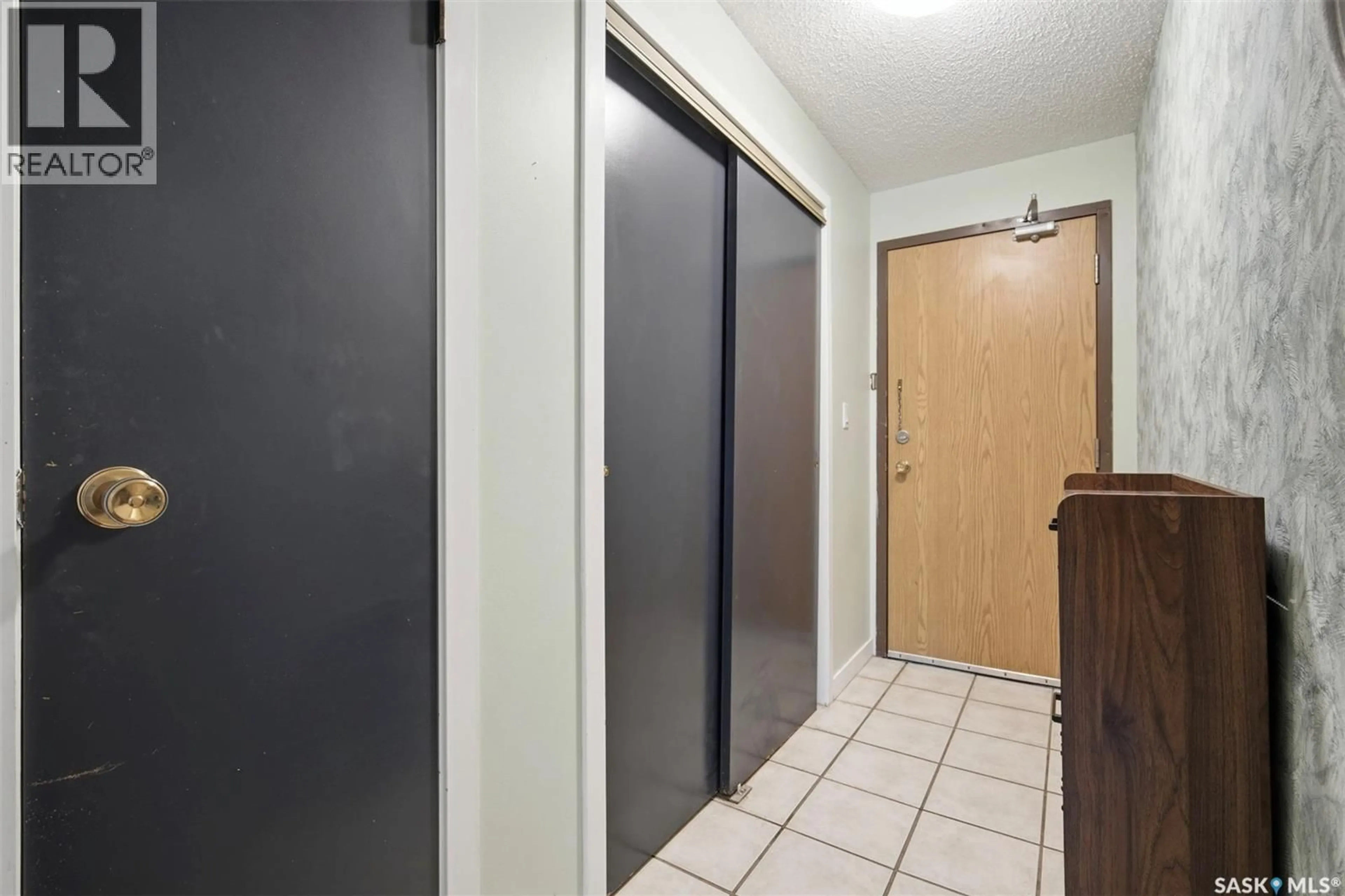 Unknown for 306 - 536 4TH AVENUE, Saskatoon Saskatchewan S7K2M7