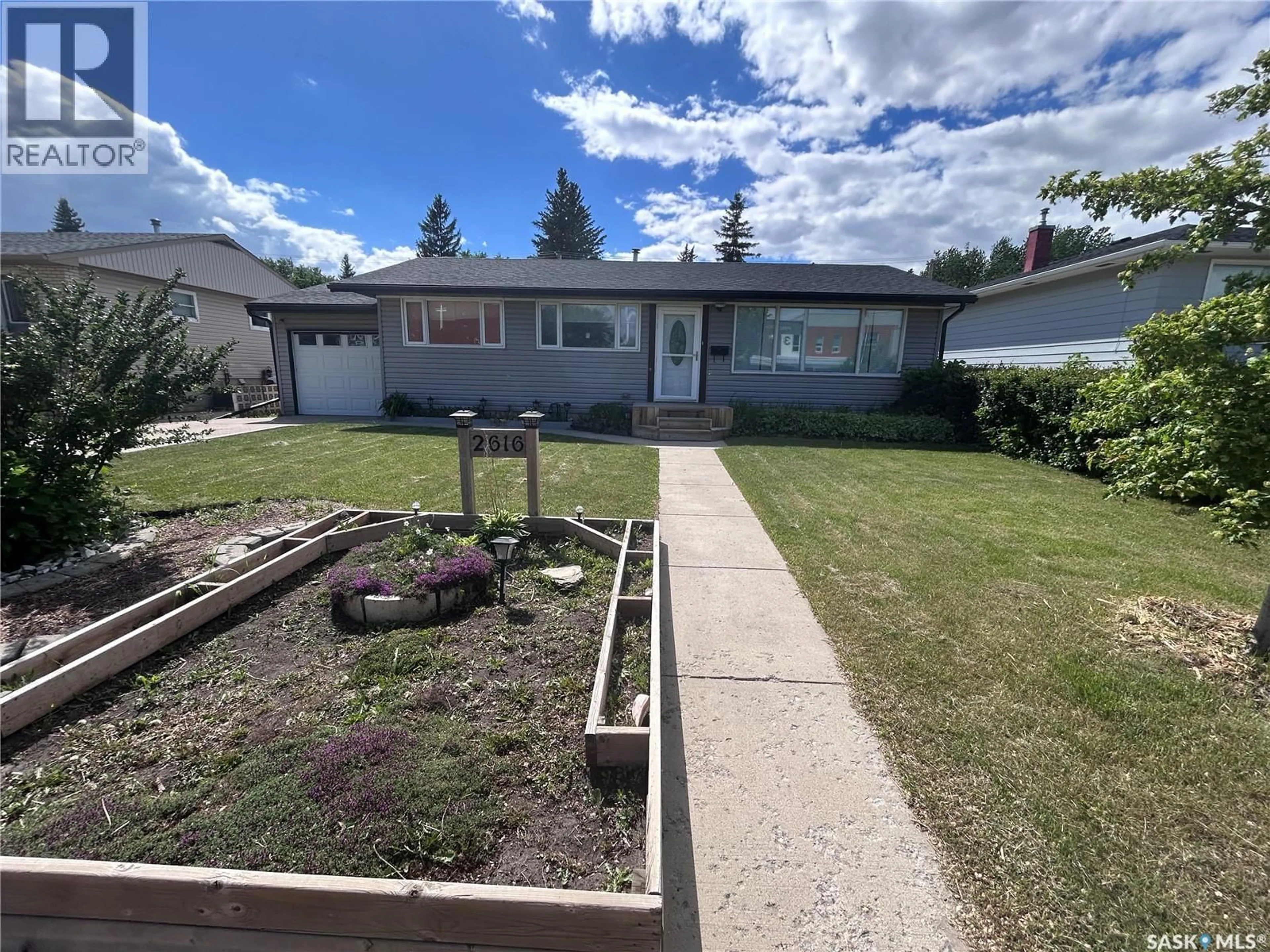A pic from outside/outdoor area/front of a property/back of a property/a pic from drone, street for 2616 CLARENCE AVENUE, Saskatoon Saskatchewan S7J1M6