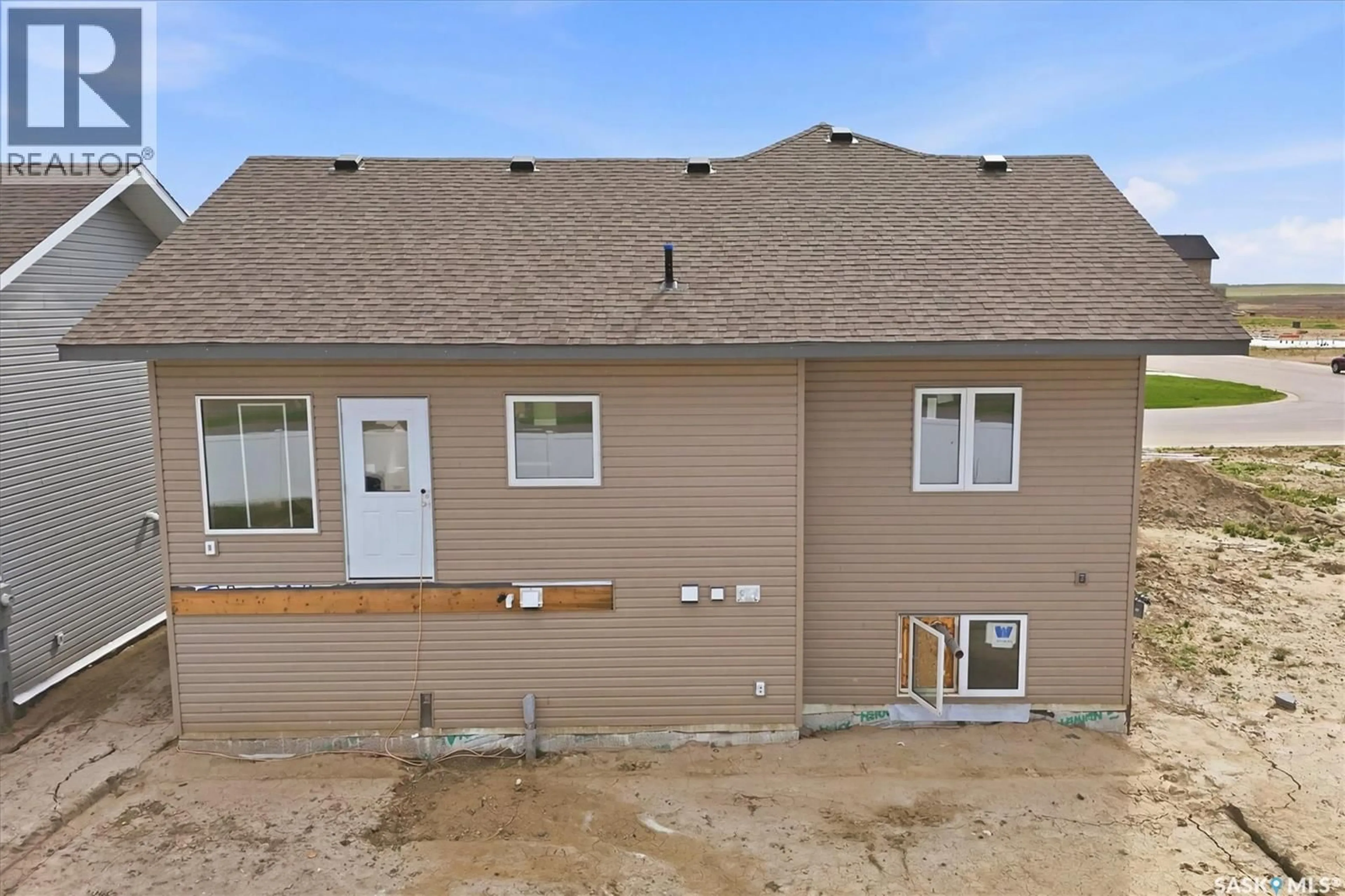 Home with vinyl exterior material, unknown for 270 PRAIRIE DAWN DRIVE, Dundurn Saskatchewan S0K1K1