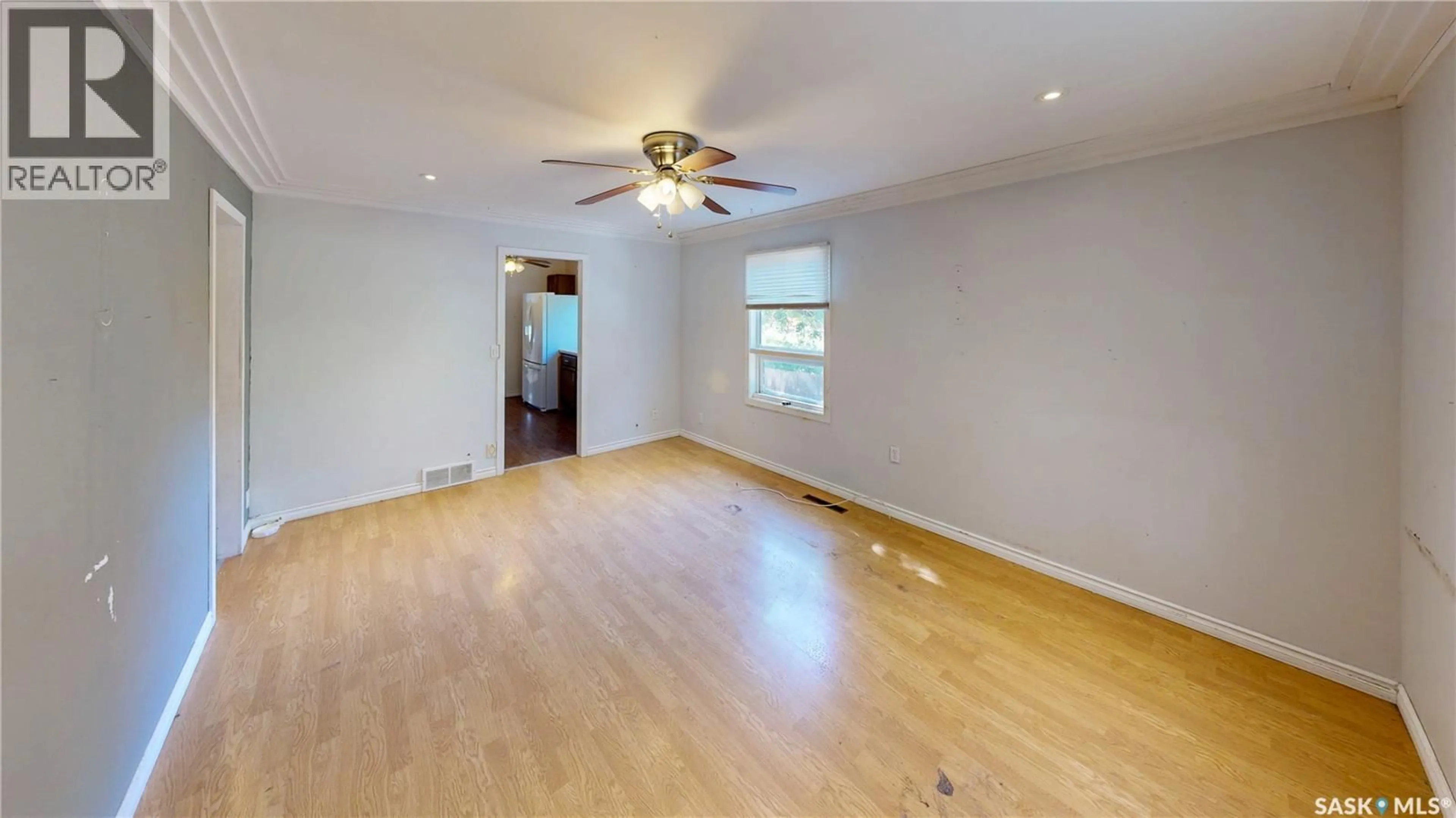 A pic of a room for 1277 QUEEN STREET, Regina Saskatchewan S4T4B5