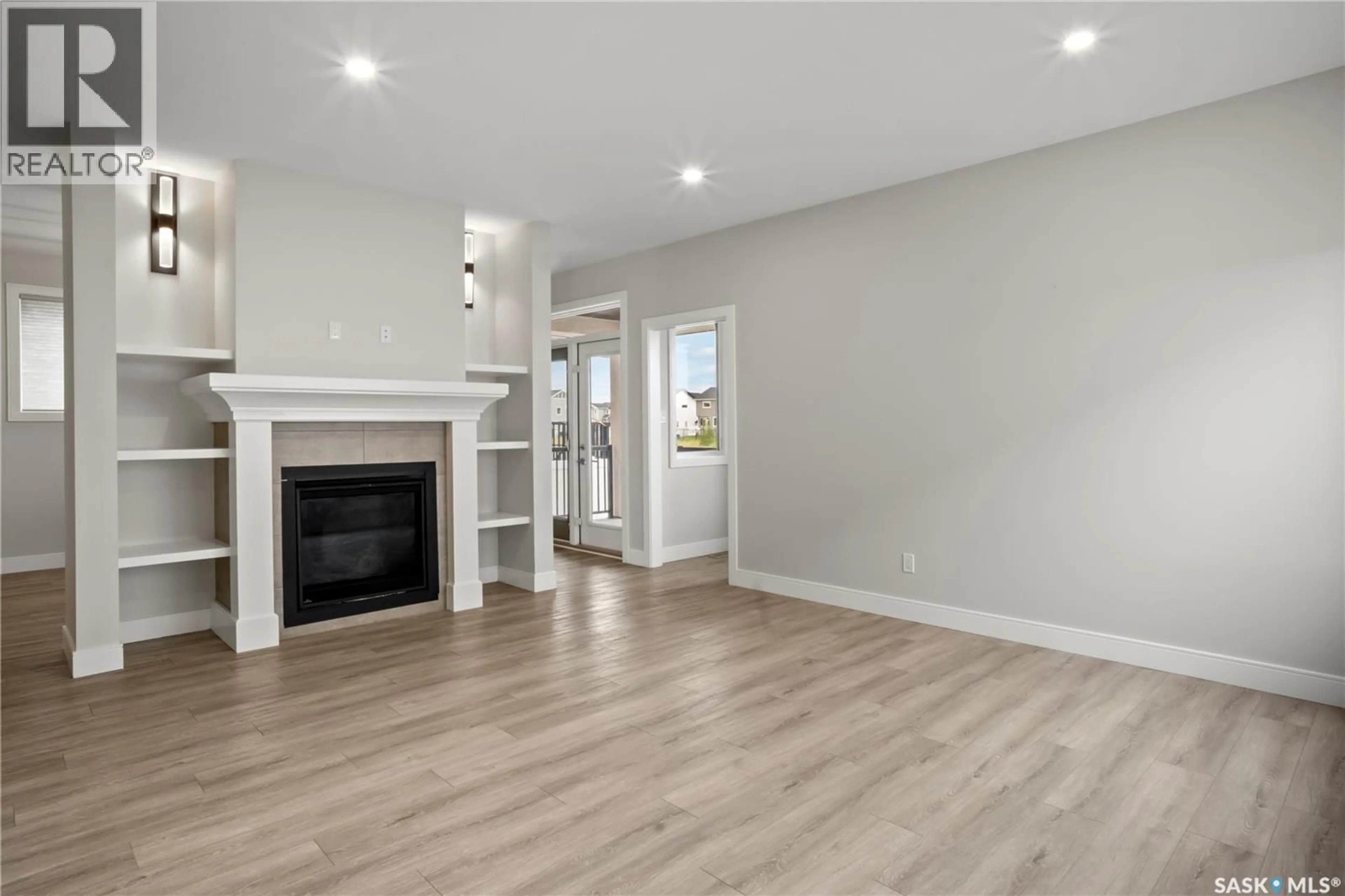 Unknown for 3312 CROSBIE CRESCENT, Regina Saskatchewan S4V3S4