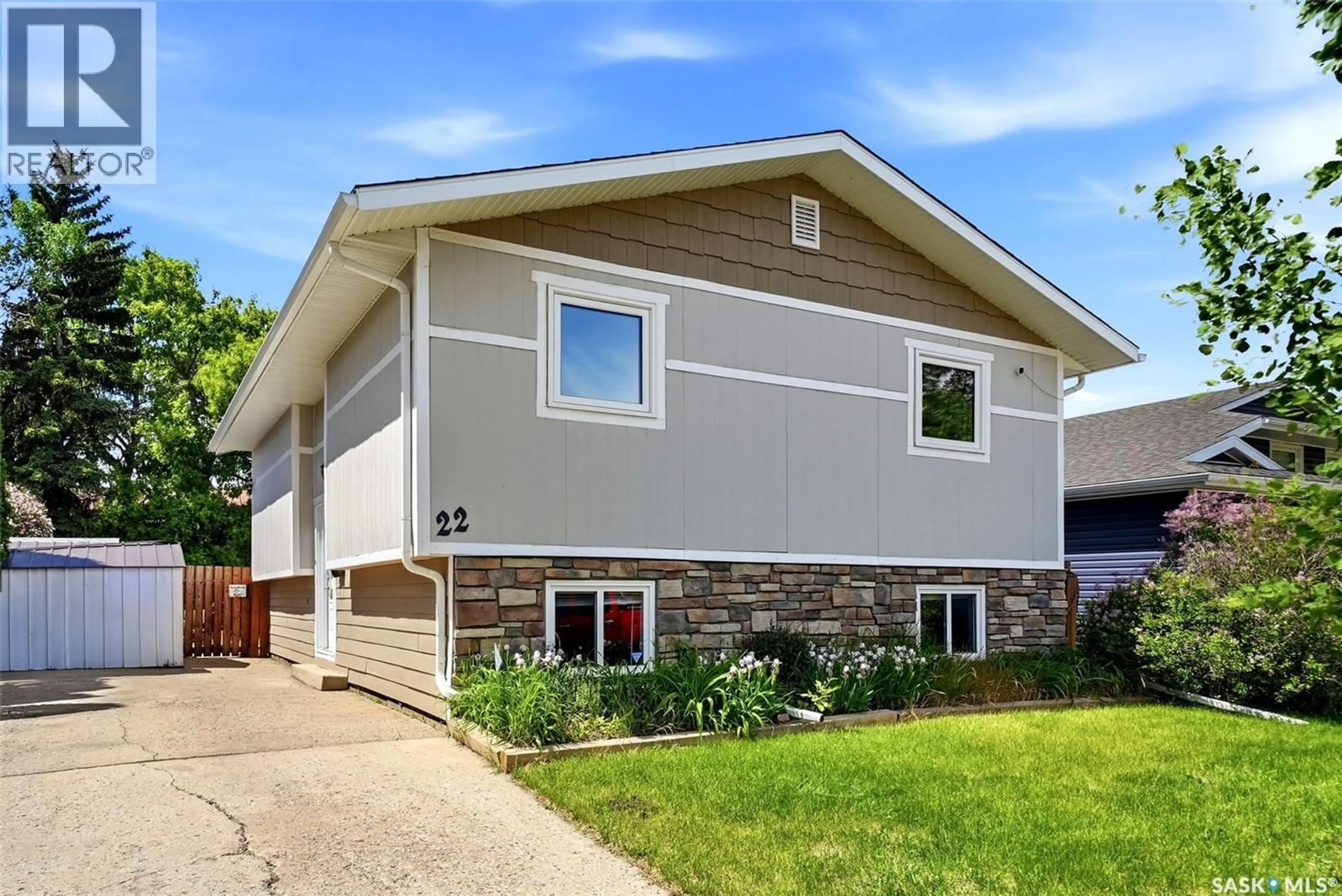 Home with vinyl exterior material, street for 22 SALEMKA CRESCENT, Regina Saskatchewan S4R7S1