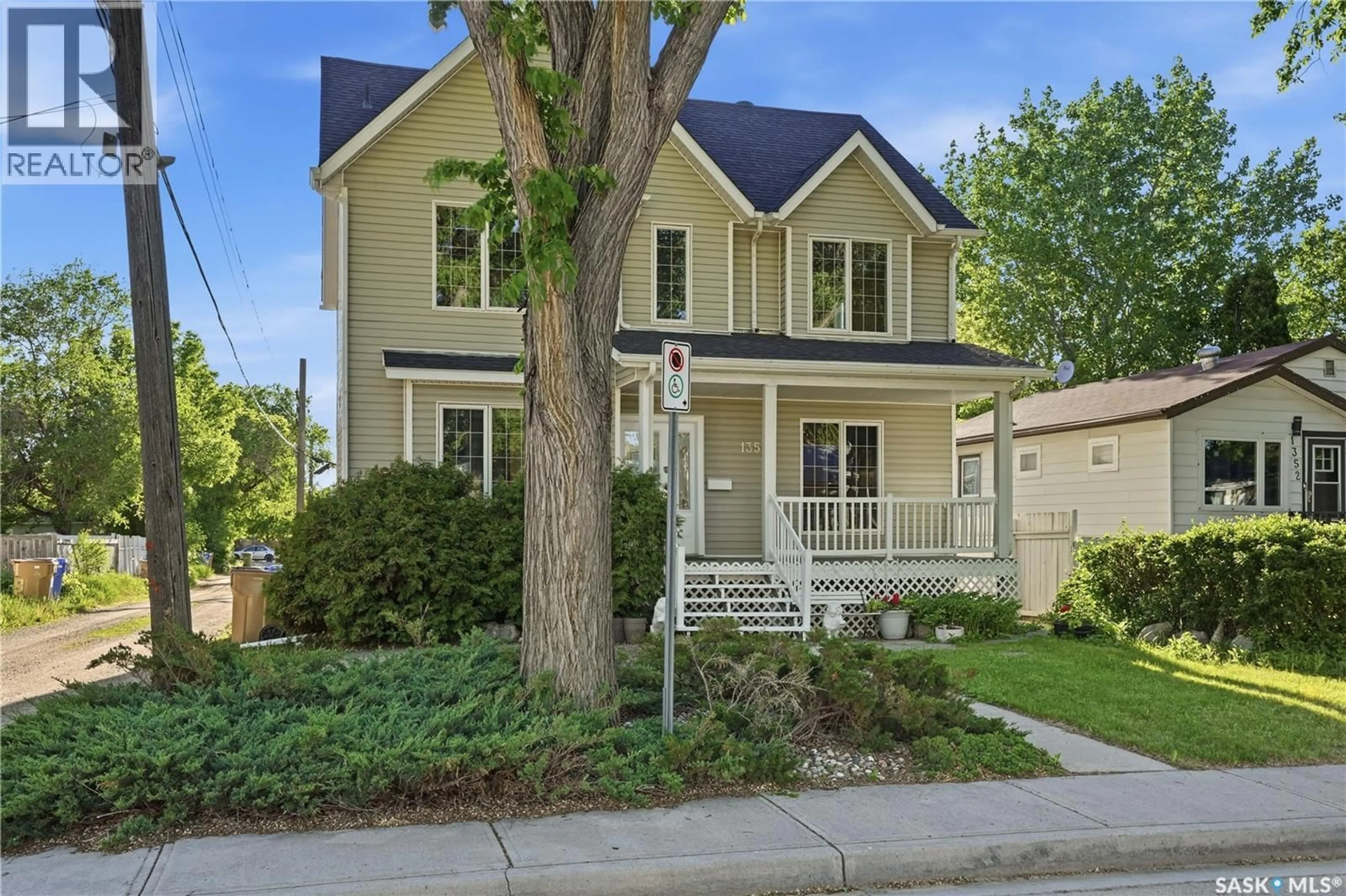 Home with vinyl exterior material, street for 1358 FORGET STREET, Regina Saskatchewan S4T4Y1