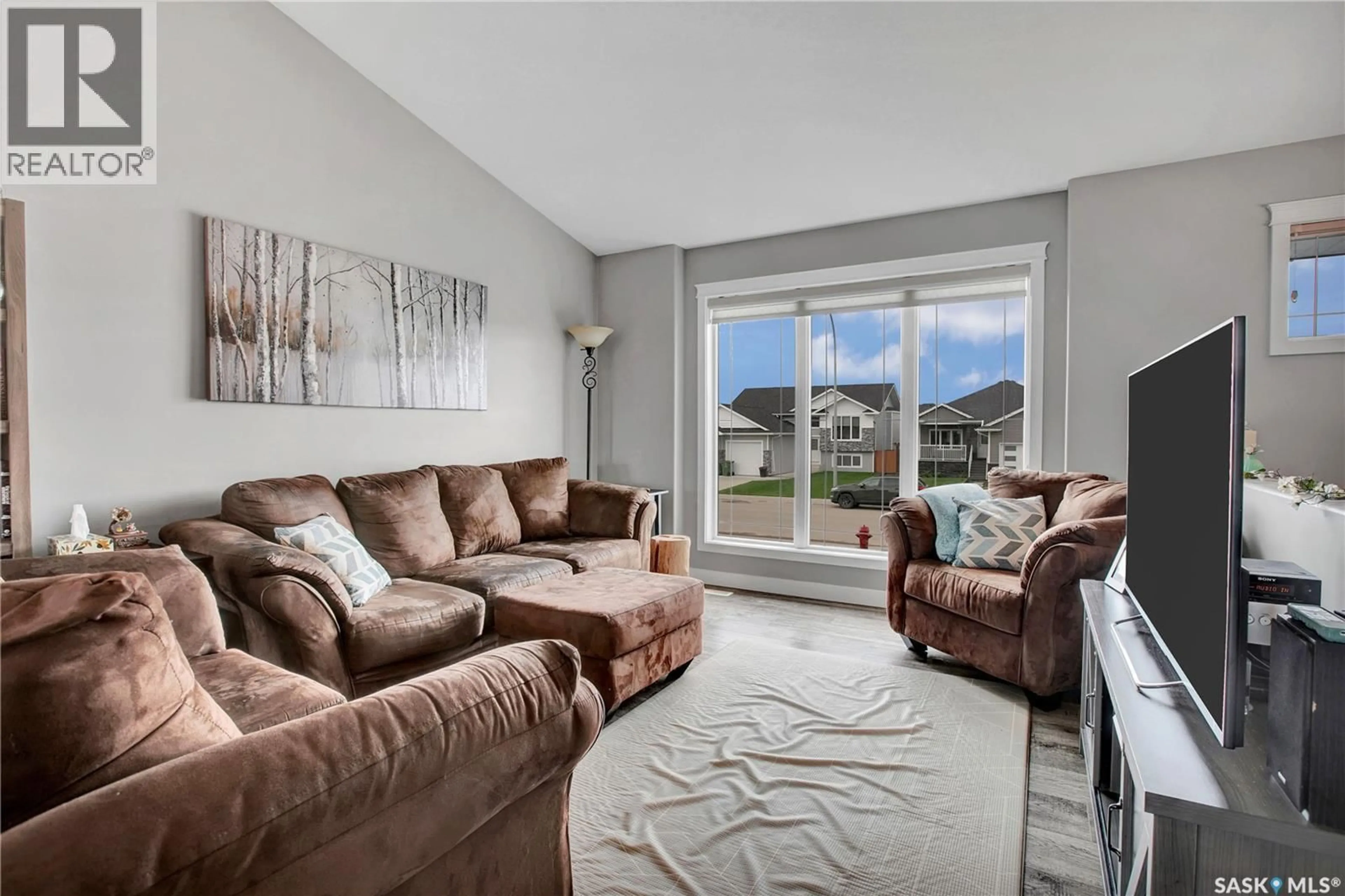 Living room with furniture, unknown for 716 SARAZEN DRIVE, Warman Saskatchewan S0K4S4
