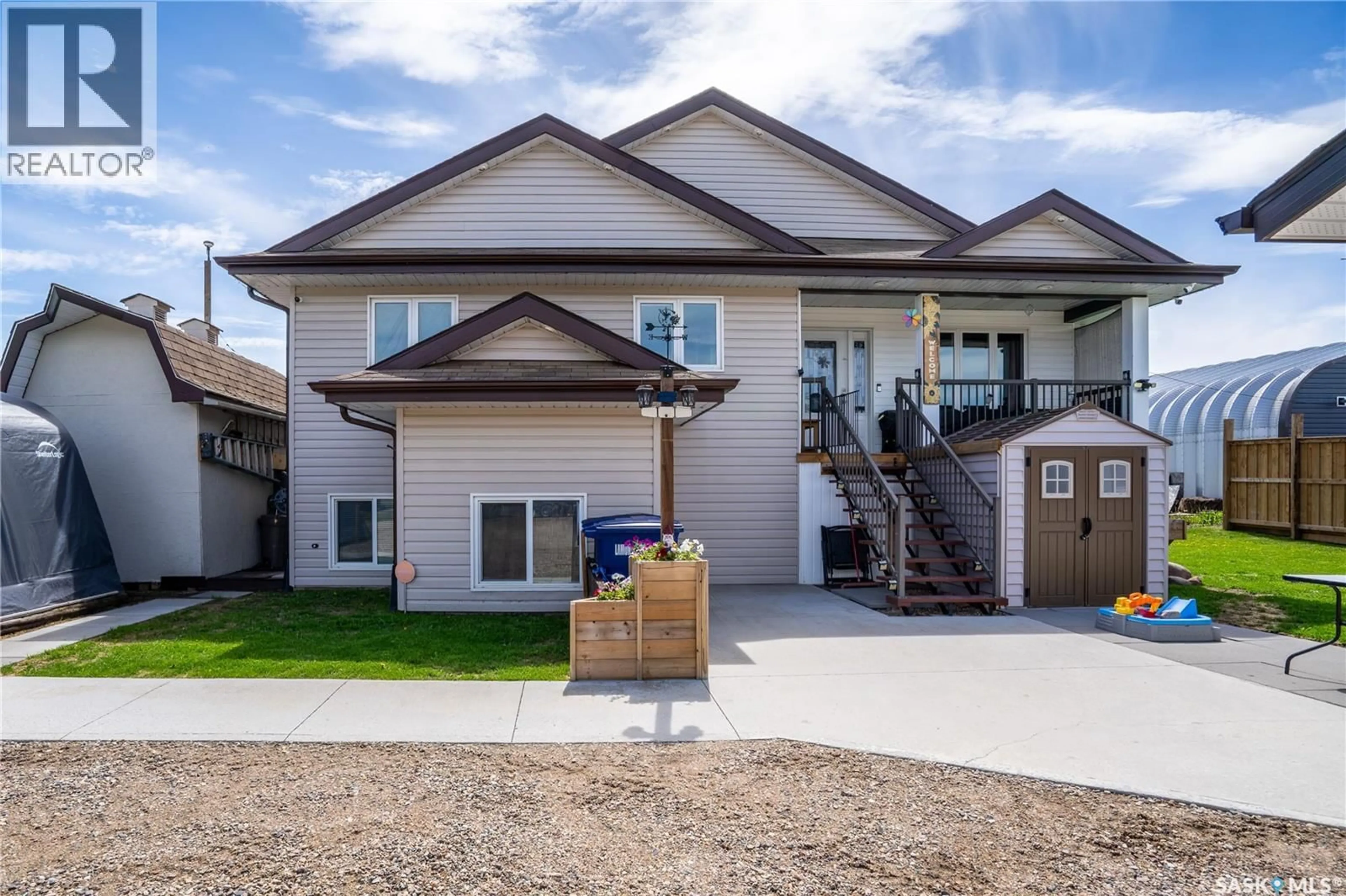 Home with vinyl exterior material, street for S - 206 1ST AVENUE, Pierceland Saskatchewan S0M2K0