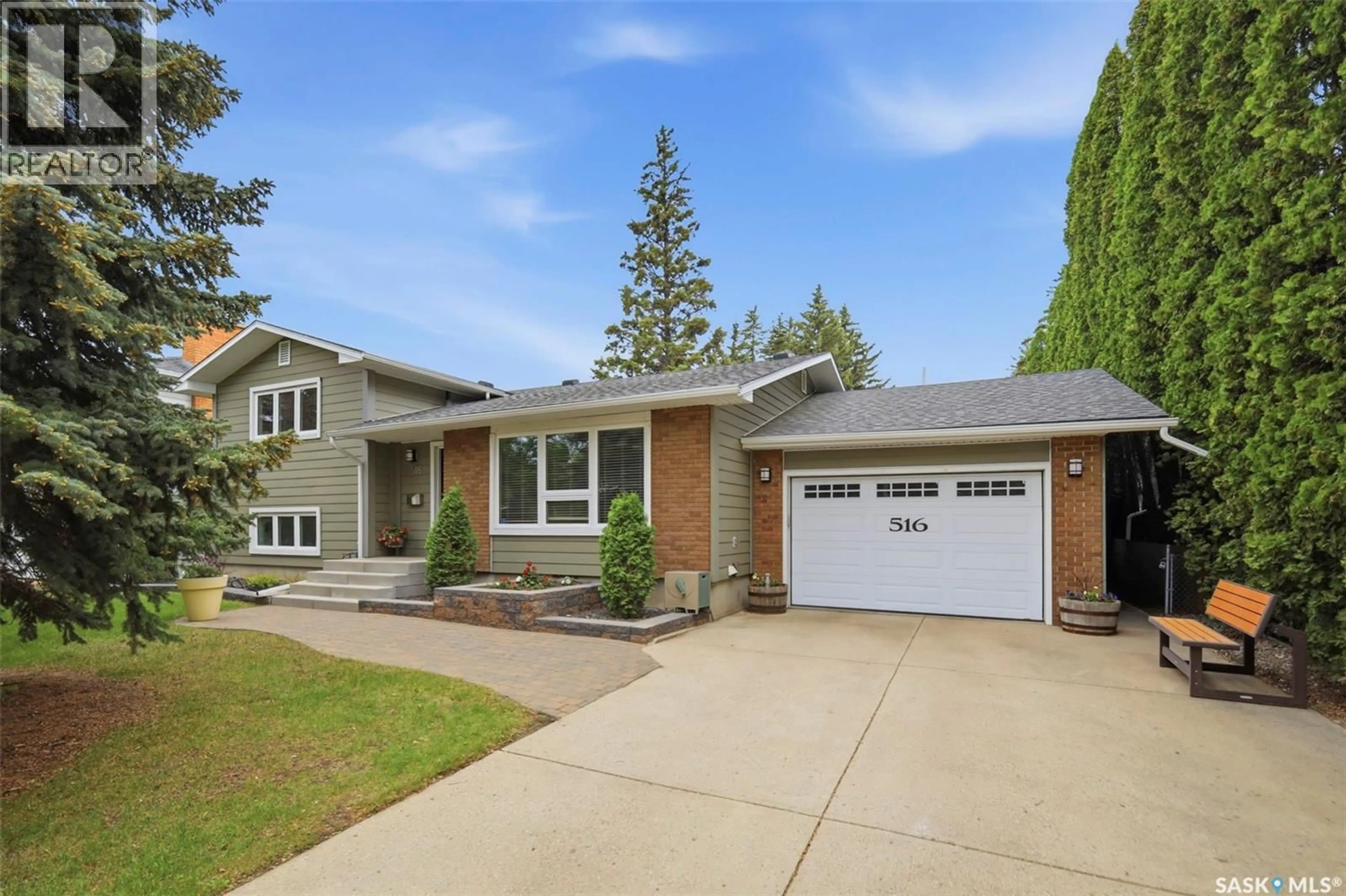 Home with brick exterior material, street for 516 LAKE CRESCENT, Saskatoon Saskatchewan S7H3A4