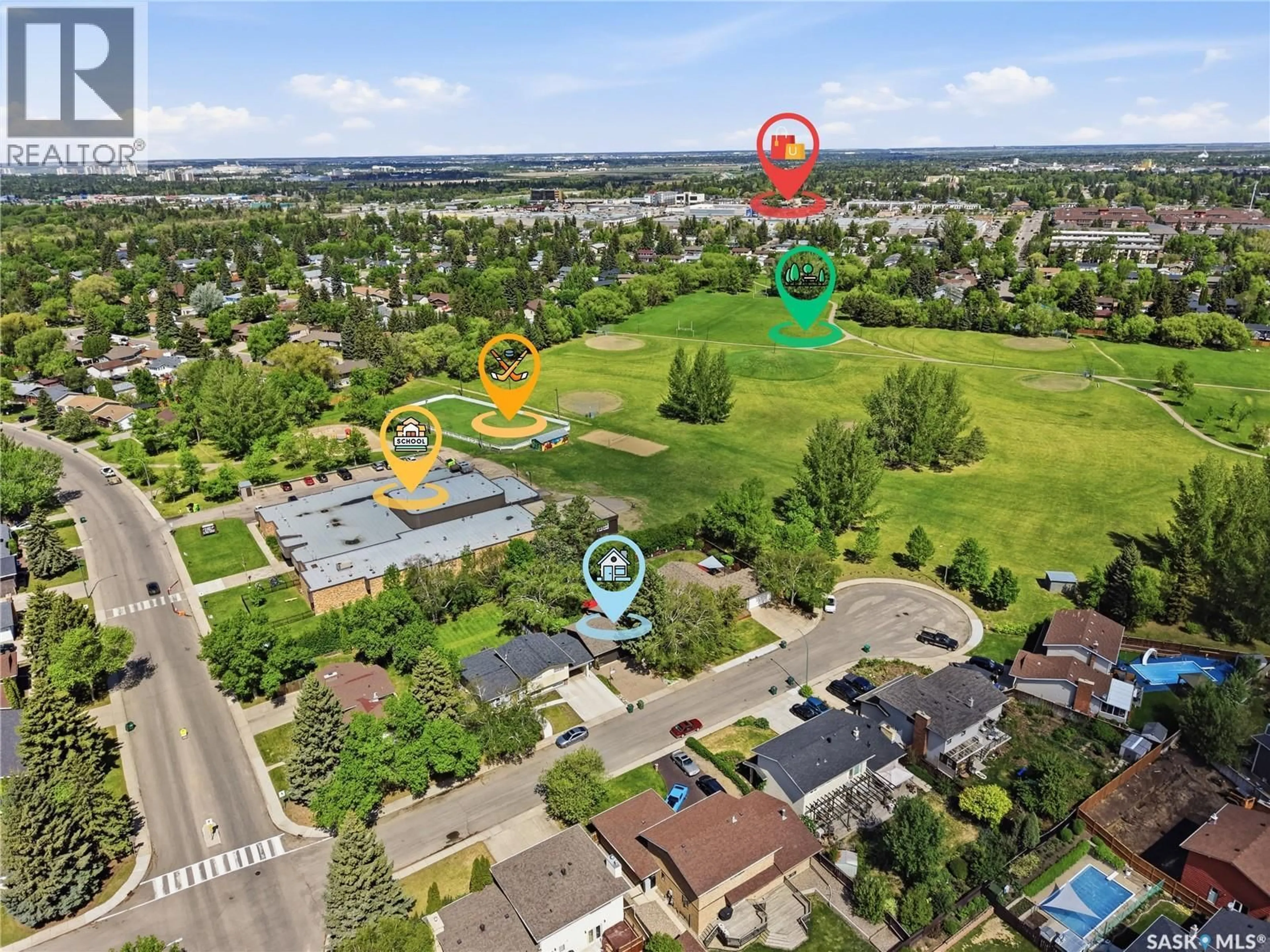 A pic from outside/outdoor area/front of a property/back of a property/a pic from drone, water/lake/river/ocean view for 111 RICHARDT PLACE, Saskatoon Saskatchewan S7H5B7