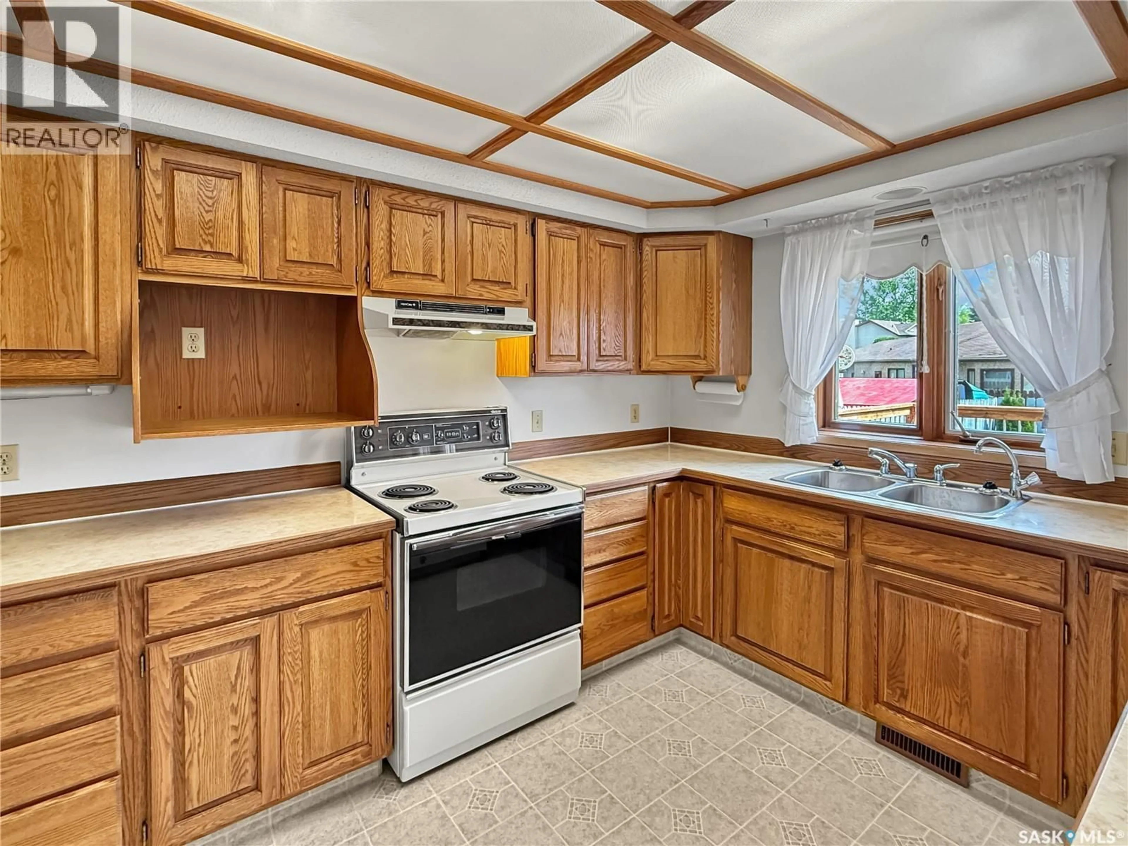 Standard kitchen, unknown for 2402 CANARY STREET, North Battleford Saskatchewan S9A3T9