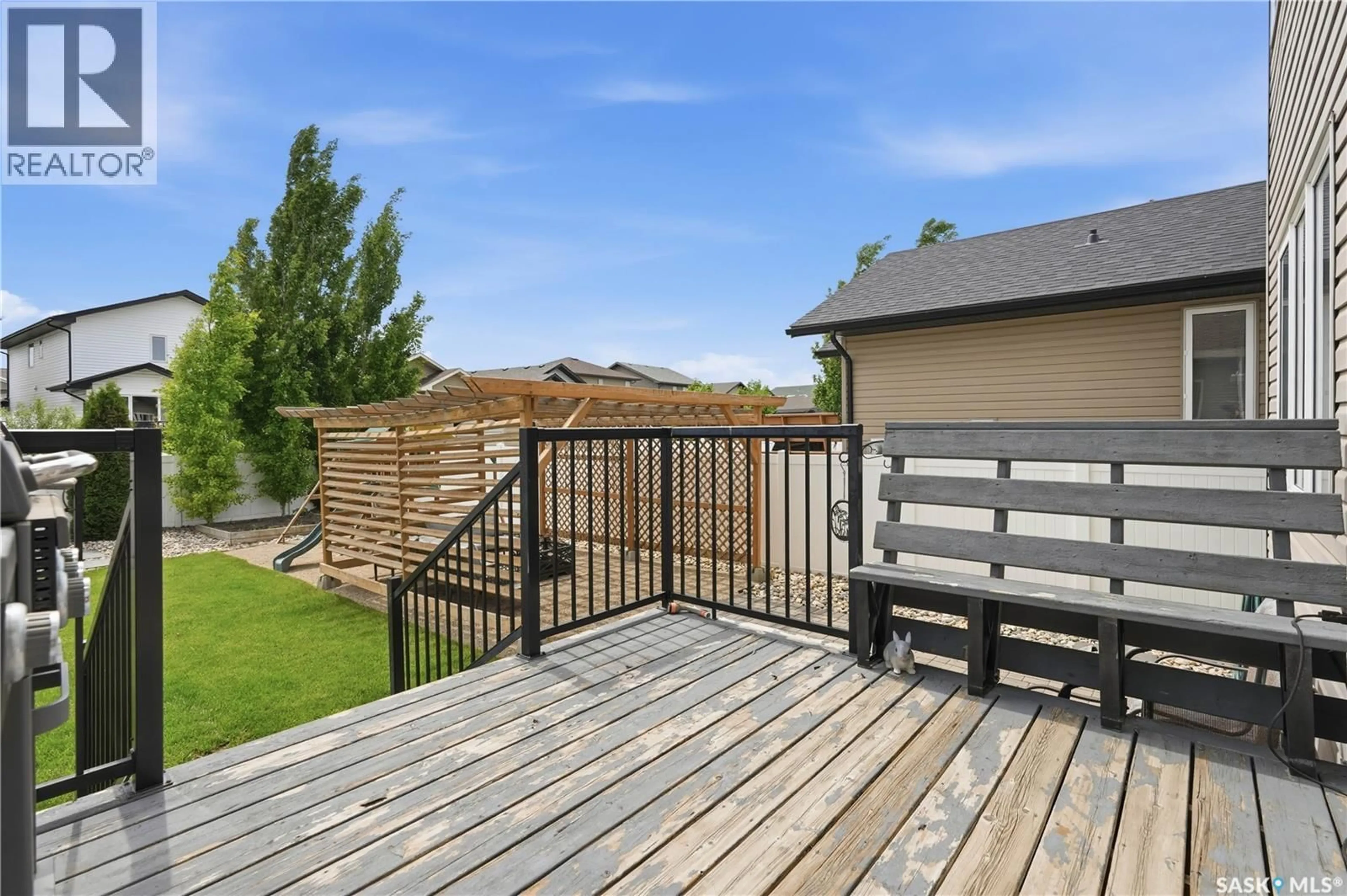 Patio, unknown for 4234 NICURITY DRIVE, Regina Saskatchewan S4X0C1