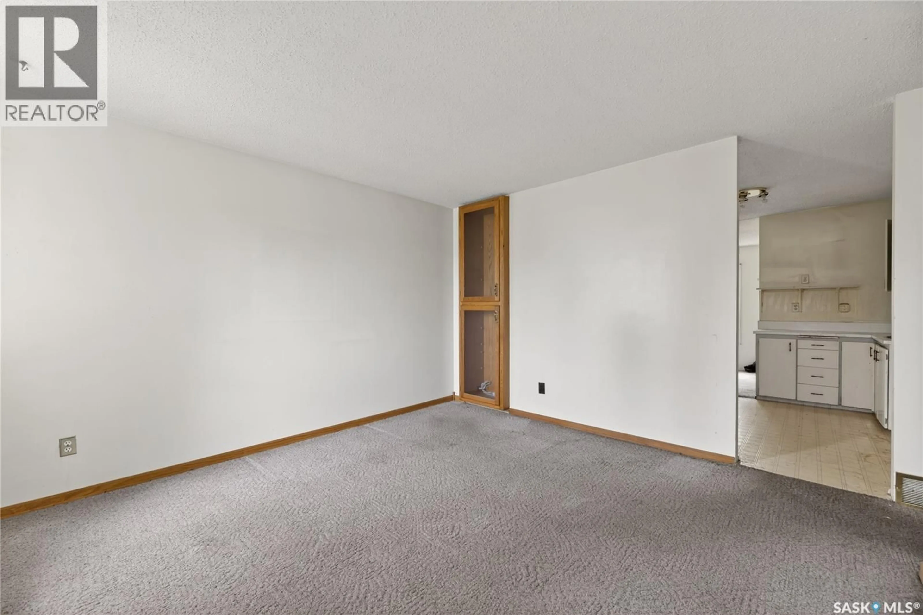 A pic of a room for 107 GRANT STREET, Saskatoon Saskatchewan S7N2A2