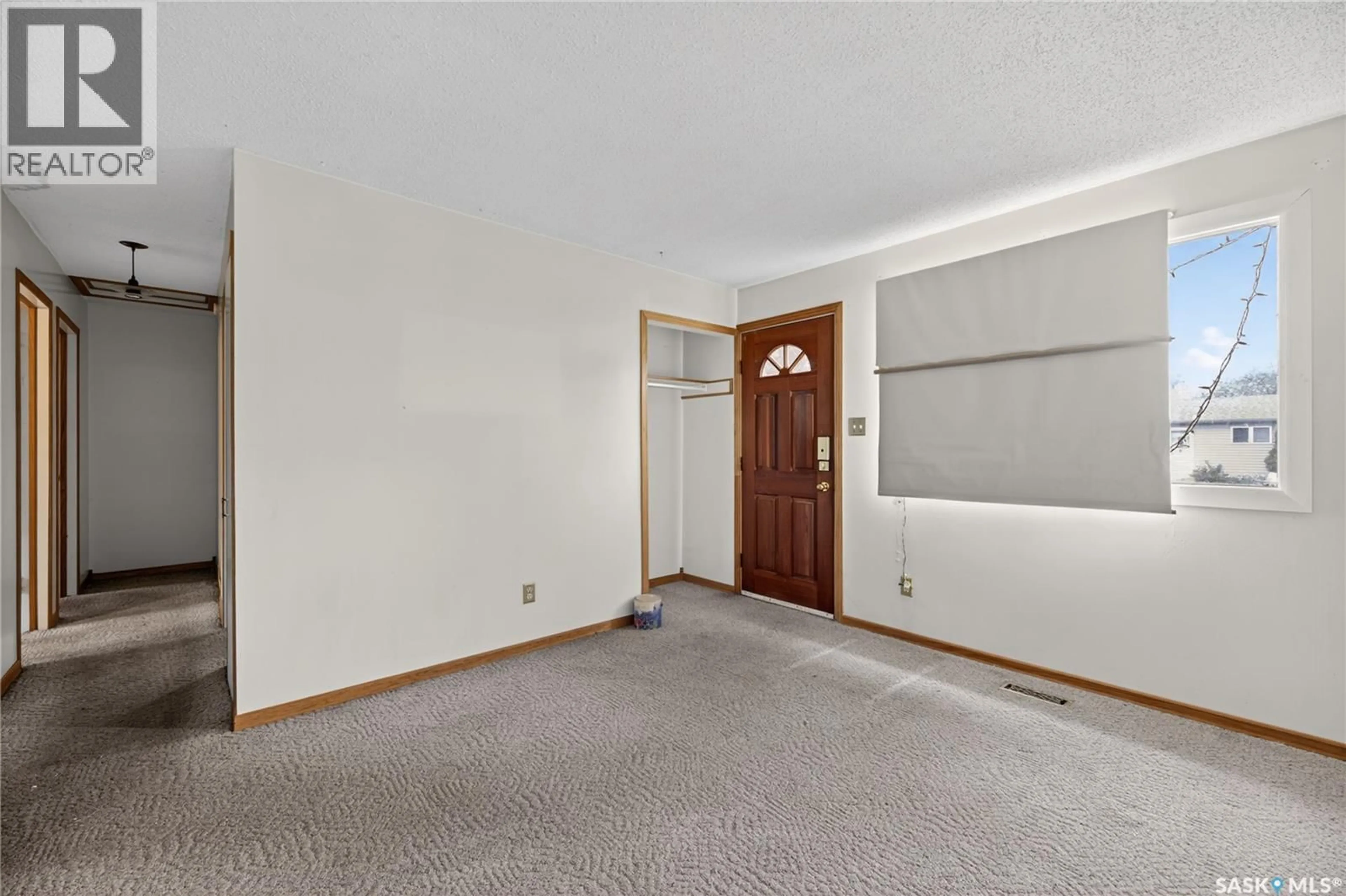 A pic of a room for 107 GRANT STREET, Saskatoon Saskatchewan S7N2A2
