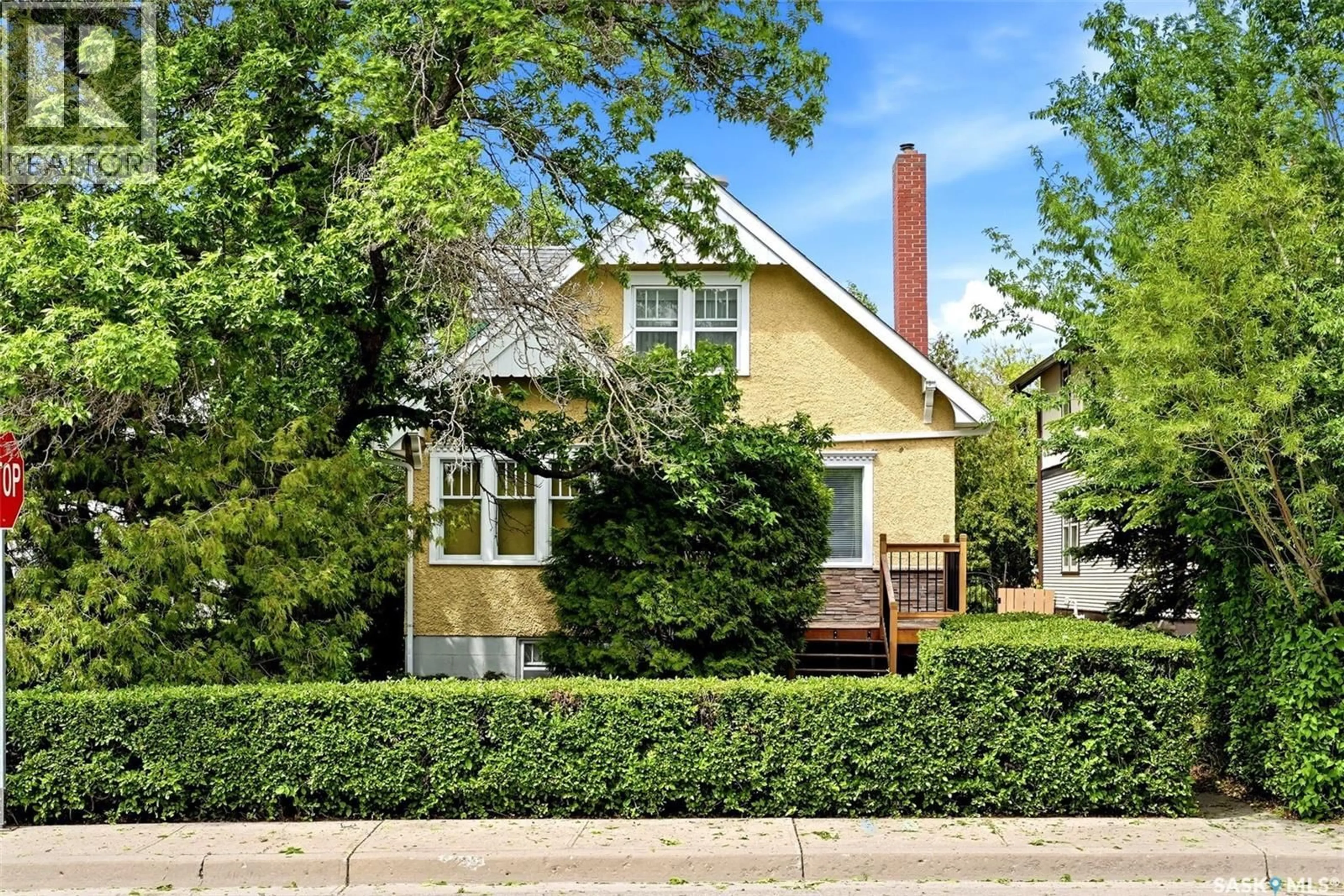 Home with brick exterior material, street for 2178 PRINCESS STREET, Regina Saskatchewan S4T3Z6