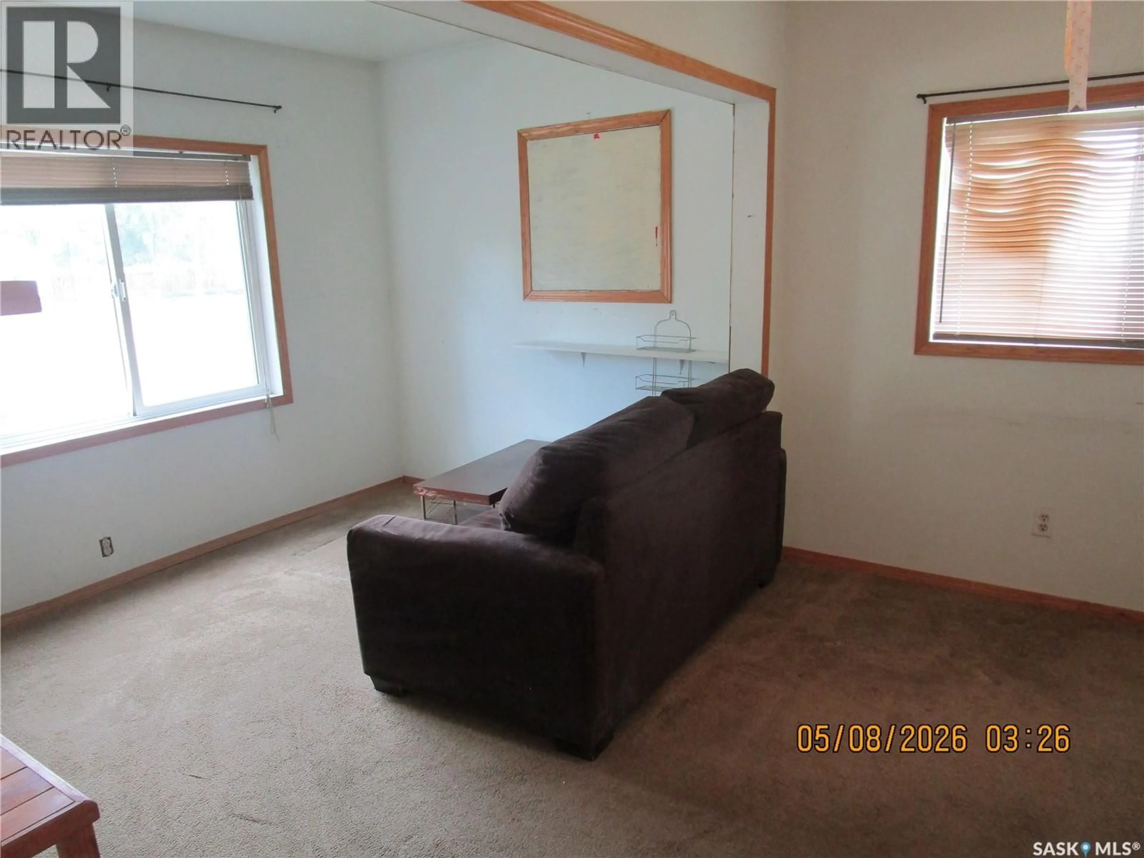 A pic of a room for 330 2ND AVENUE, Assiniboia Saskatchewan S0H0B0