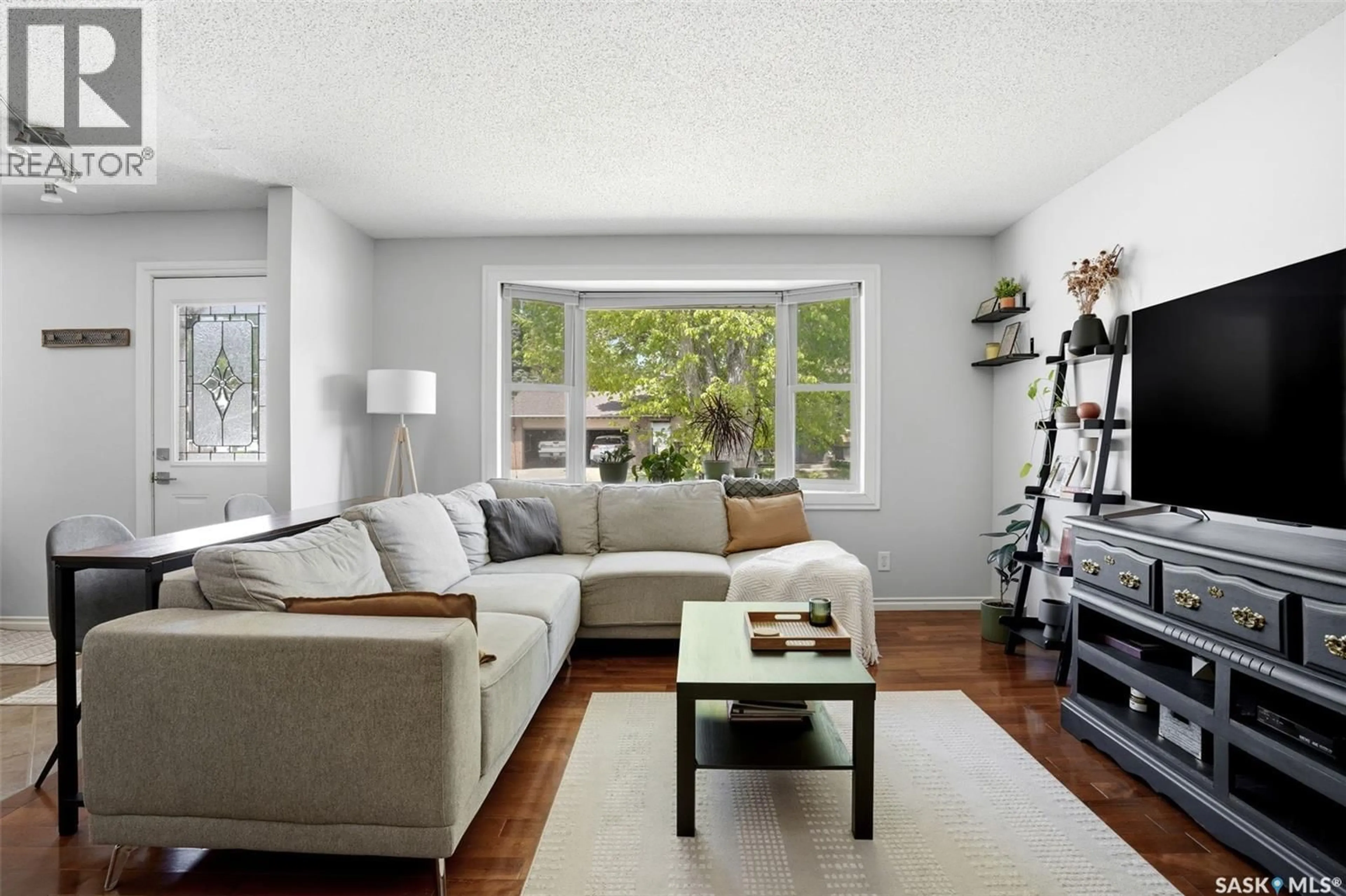 Living room with furniture, unknown for 83 TREMAINE AVENUE, Regina Saskatchewan S4R6N7