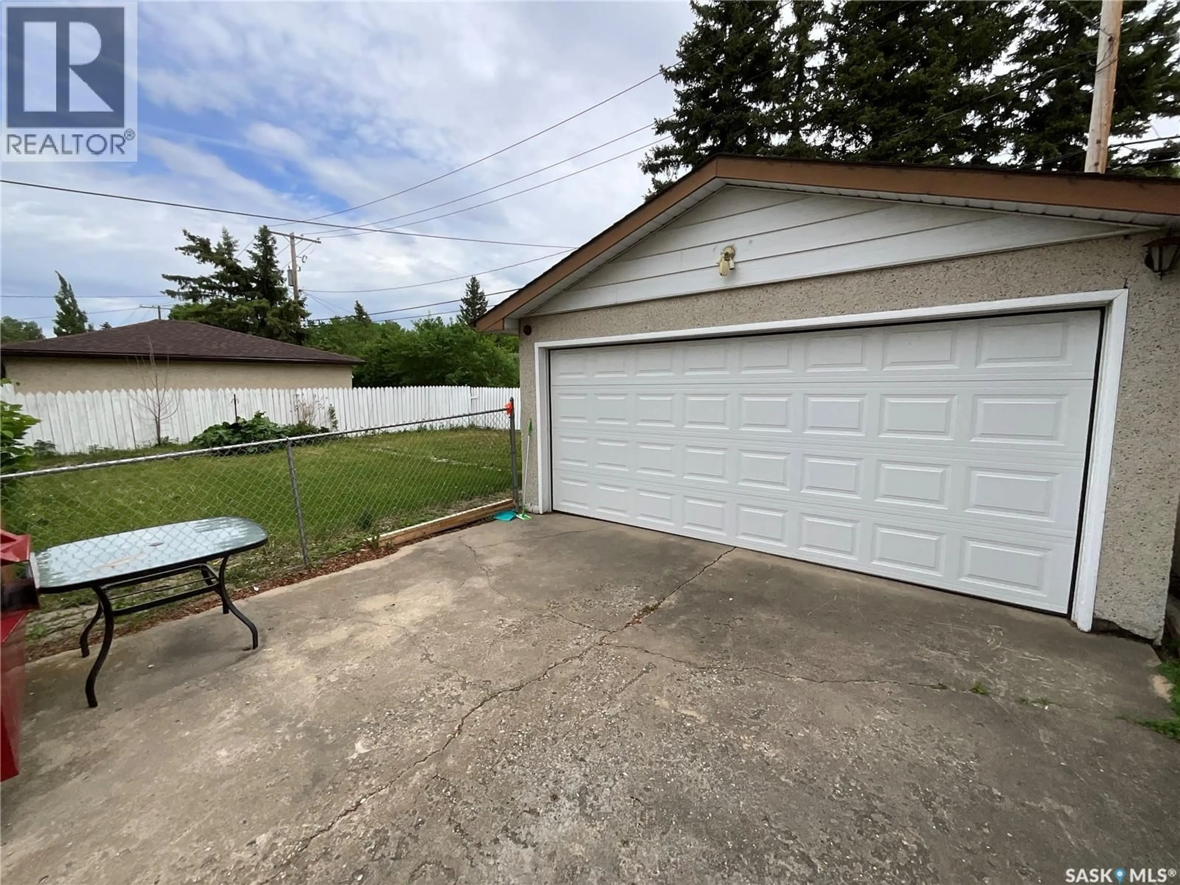 Unknown for 337 MCINTOSH STREET, Regina Saskatchewan S4R5A1