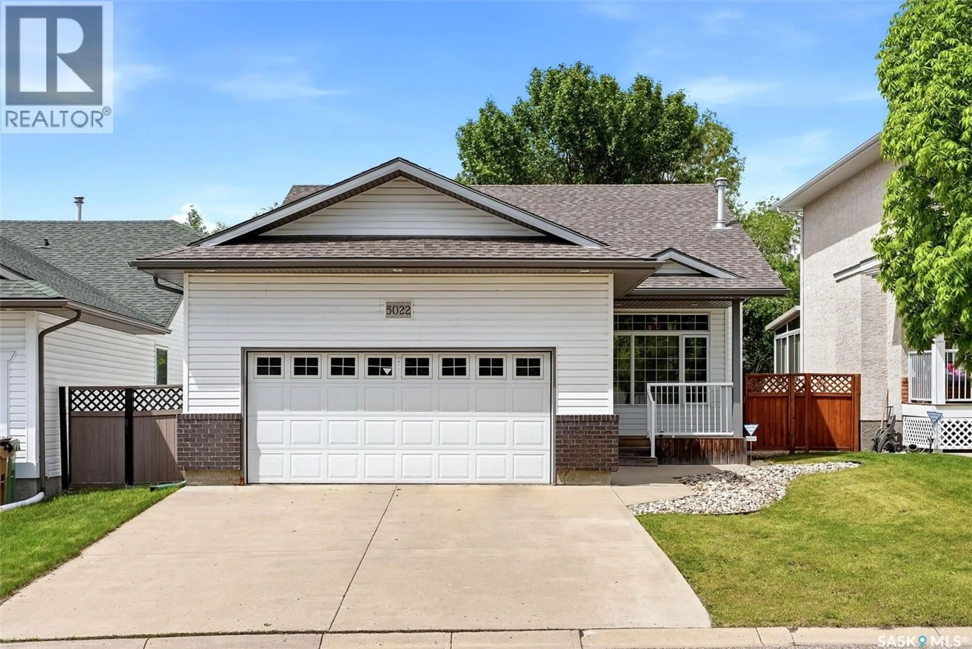 Home with vinyl exterior material, street for 5022 BOSWELL CRESCENT, Regina Saskatchewan S4X4P9