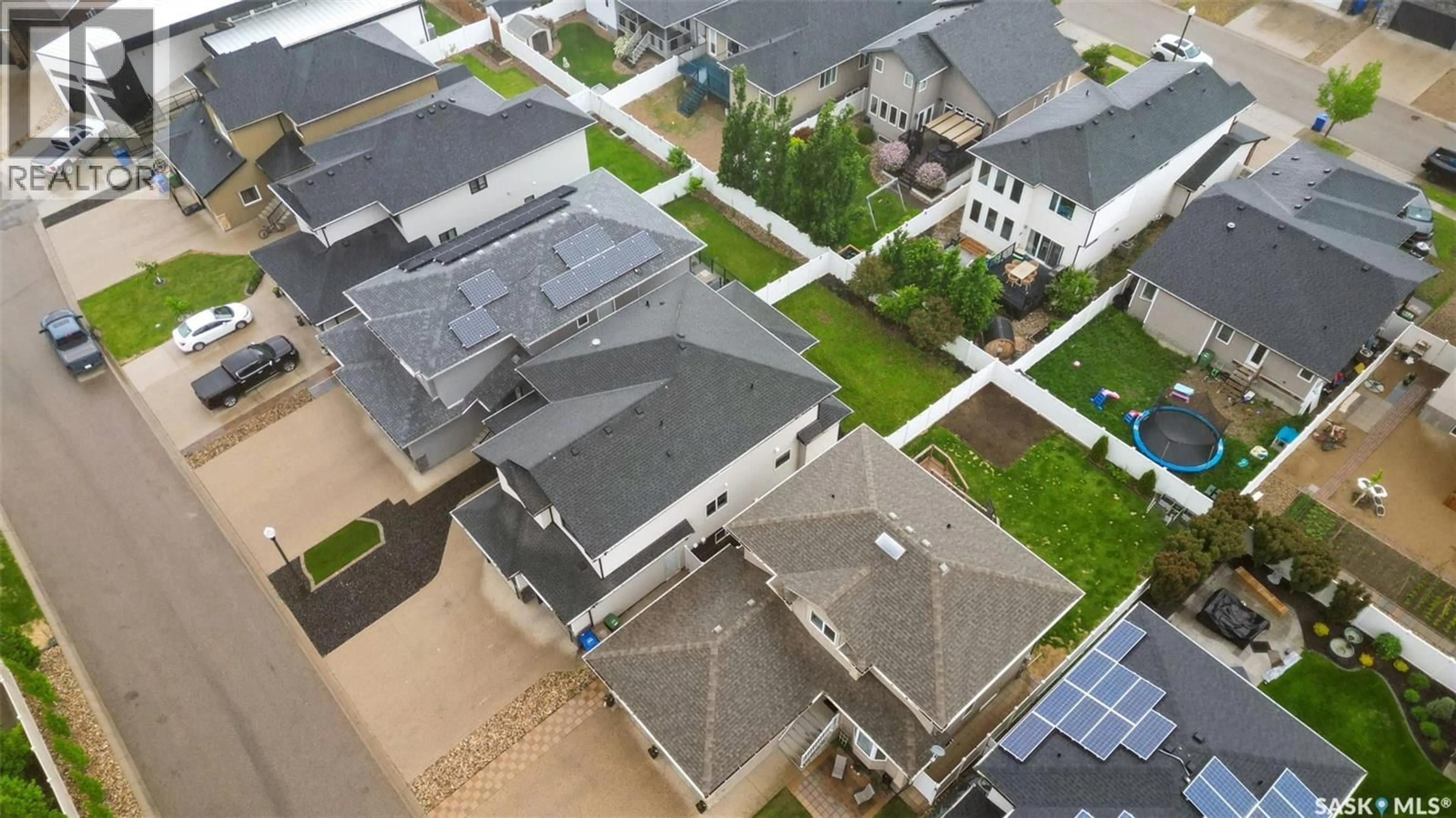 A pic from outside/outdoor area/front of a property/back of a property/a pic from drone, street for 5114 AVIATOR PLACE, Regina Saskatchewan S4W0G6